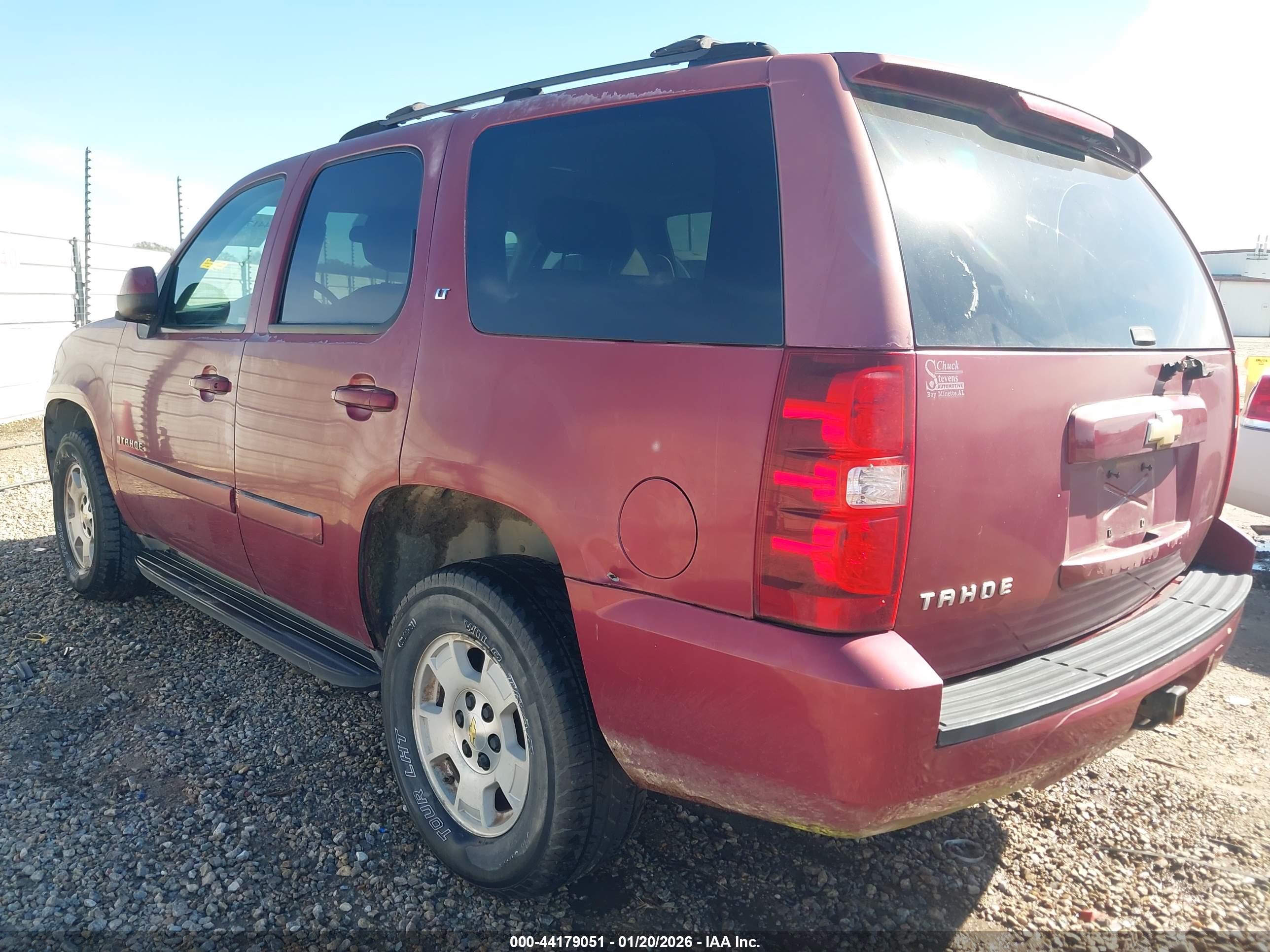 CHEVROLET TAHOE image 6