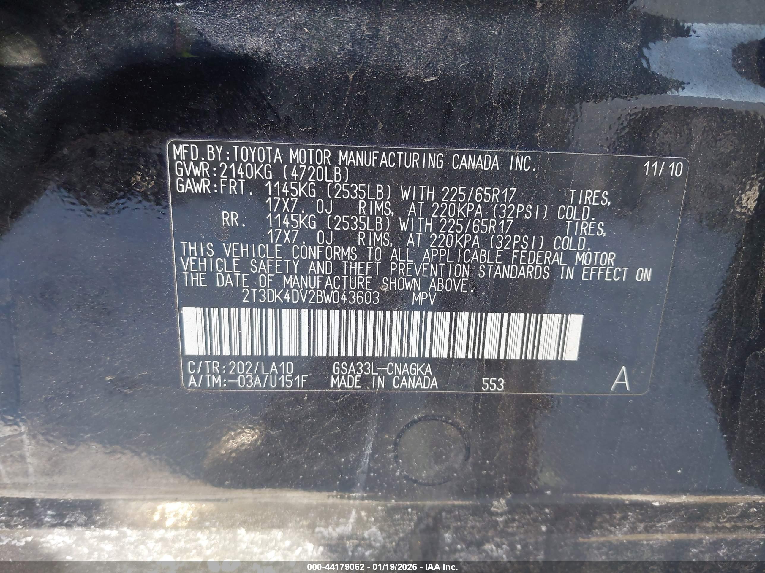 TOYOTA RAV4 image 9