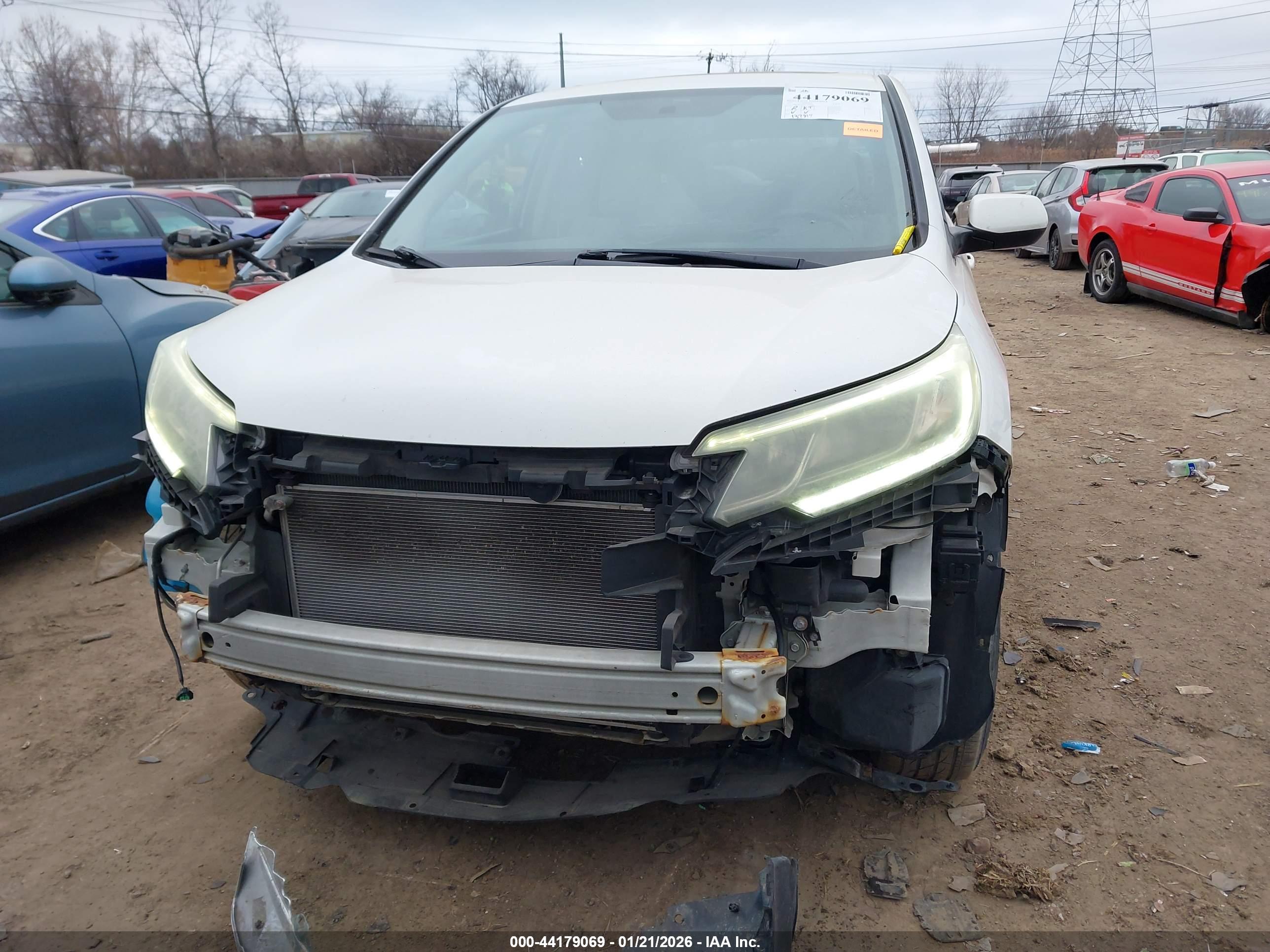 HONDA CR-V image 6