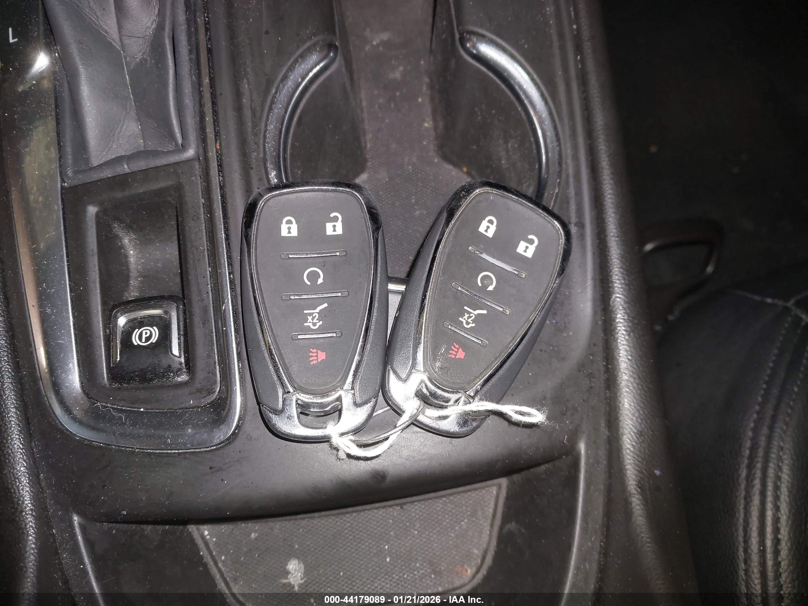CHEVROLET EQUINOX image 11