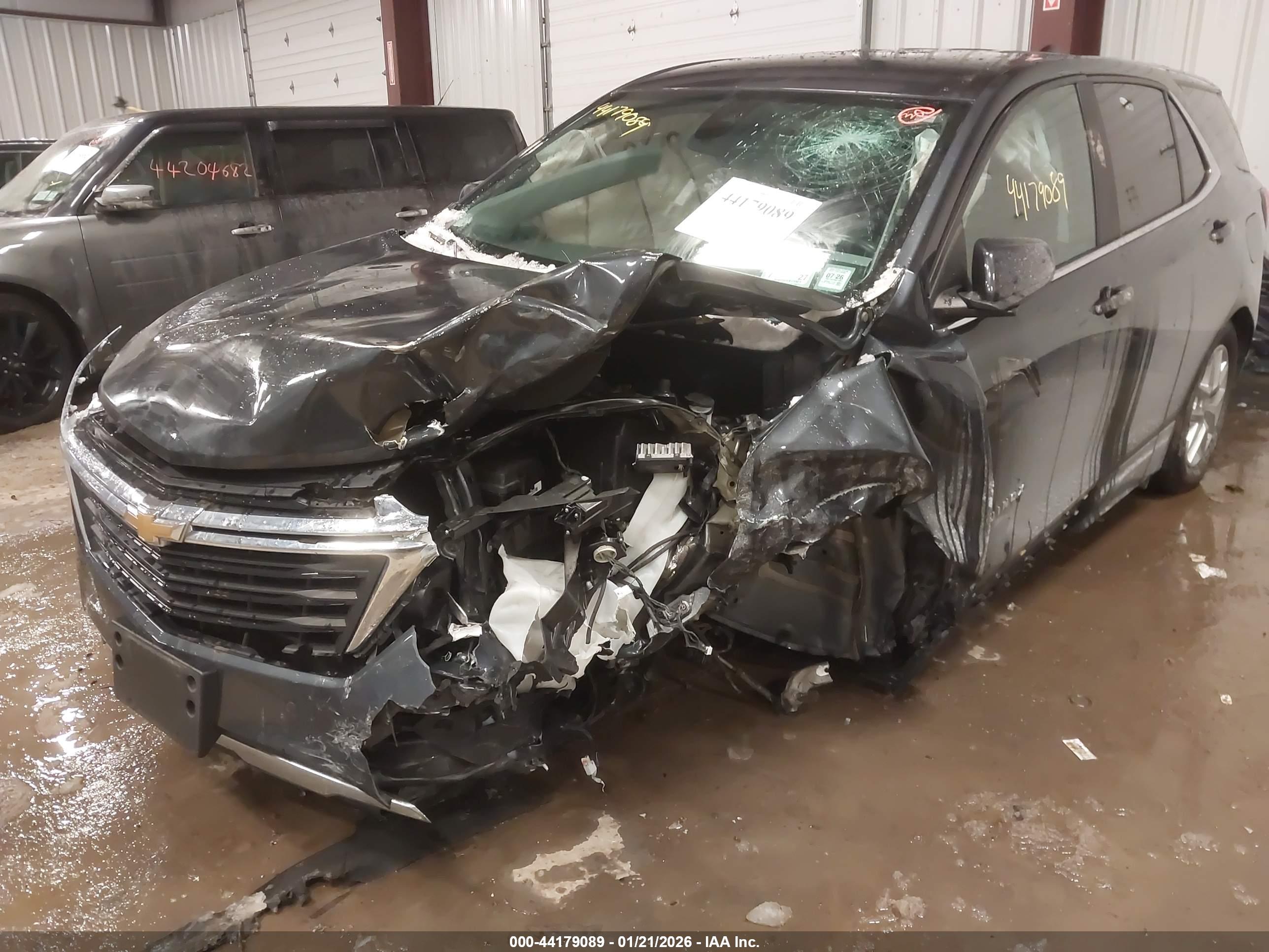 CHEVROLET EQUINOX image 6