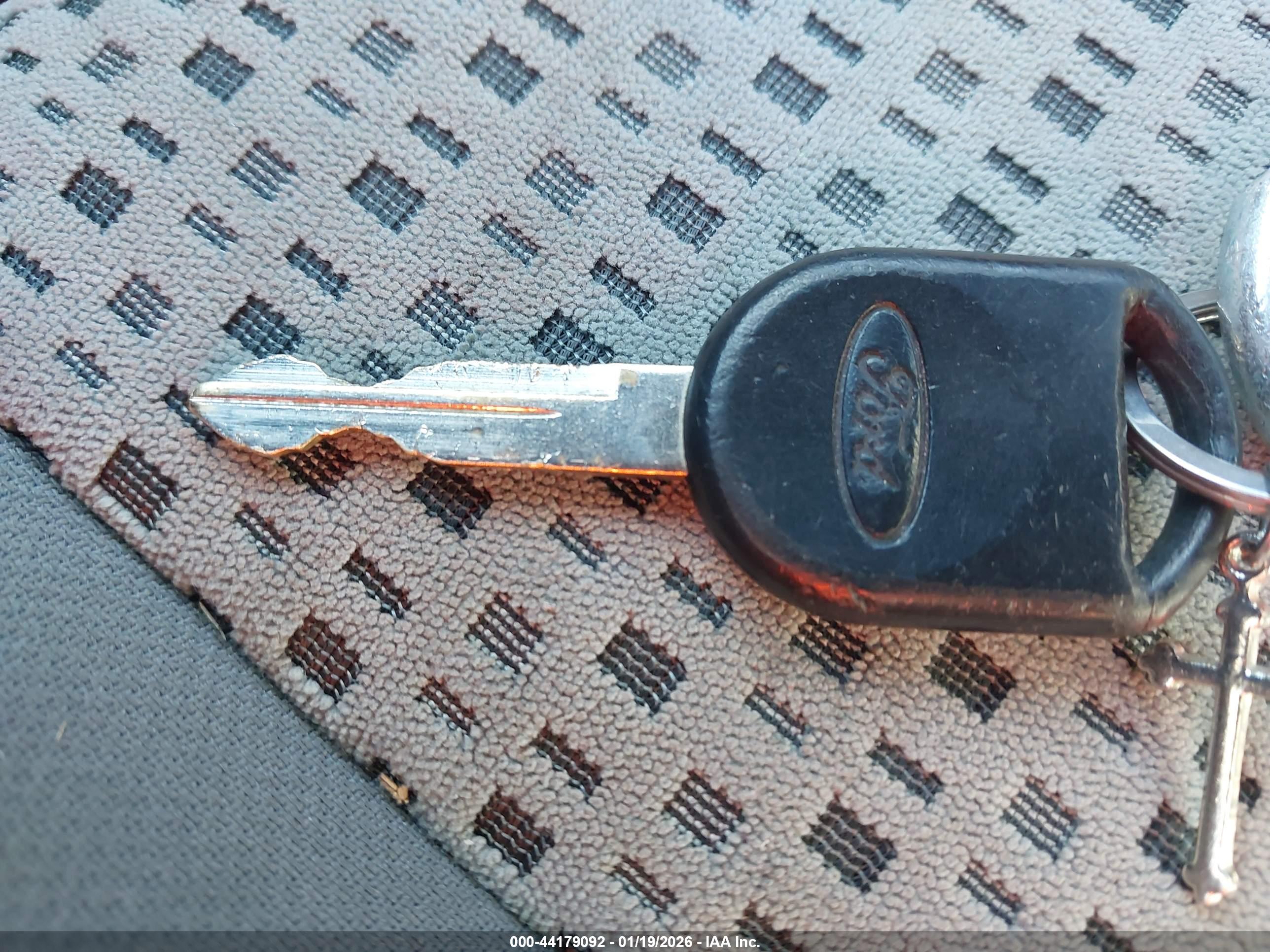FORD FOCUS image 11
