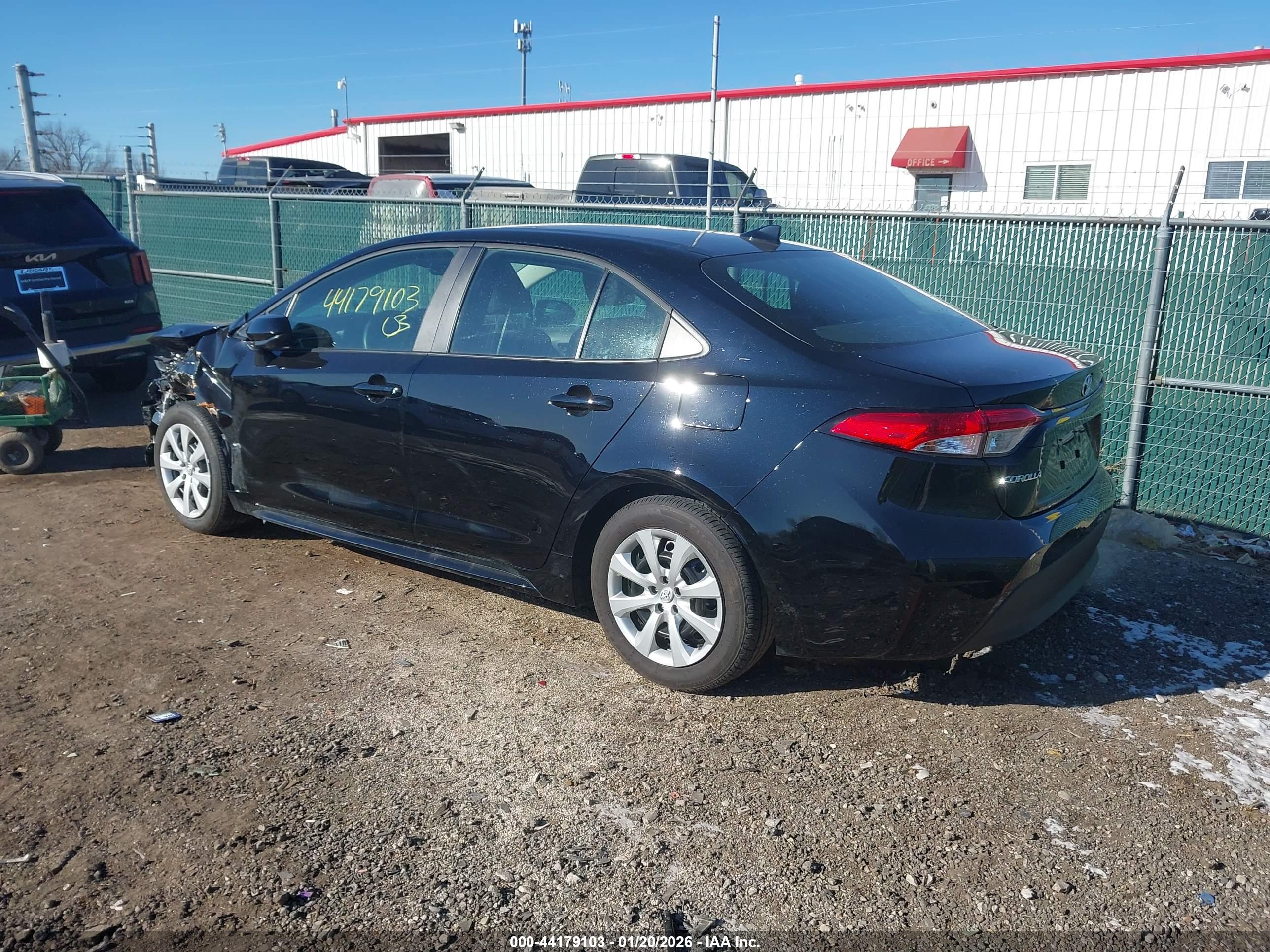 TOYOTA COROLLA image 3