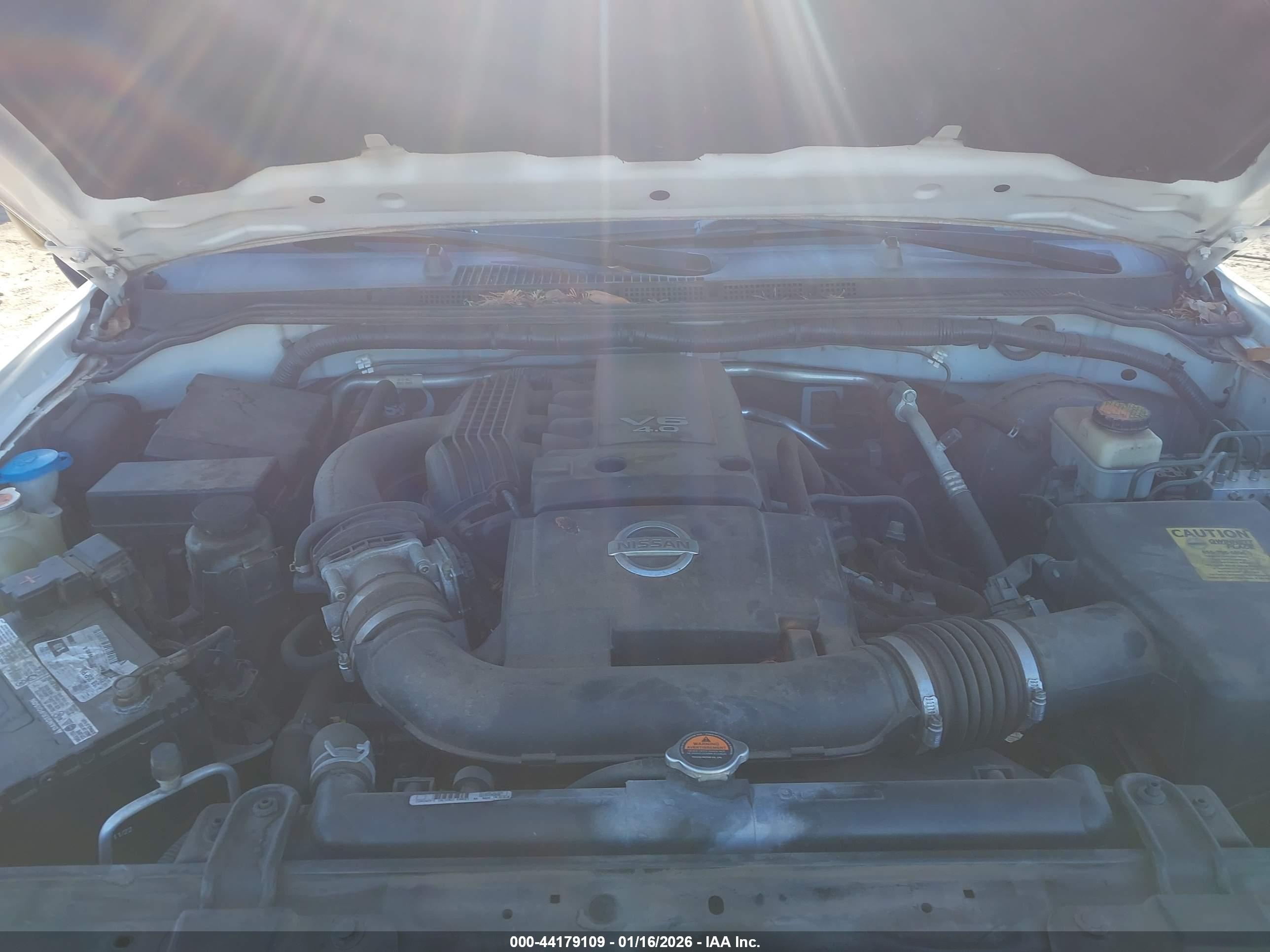 NISSAN FRONTIER image 10
