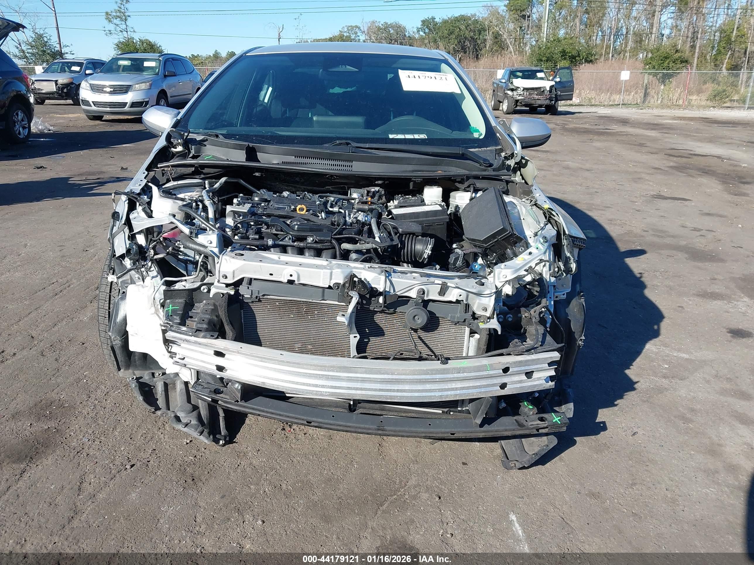 TOYOTA COROLLA image 6