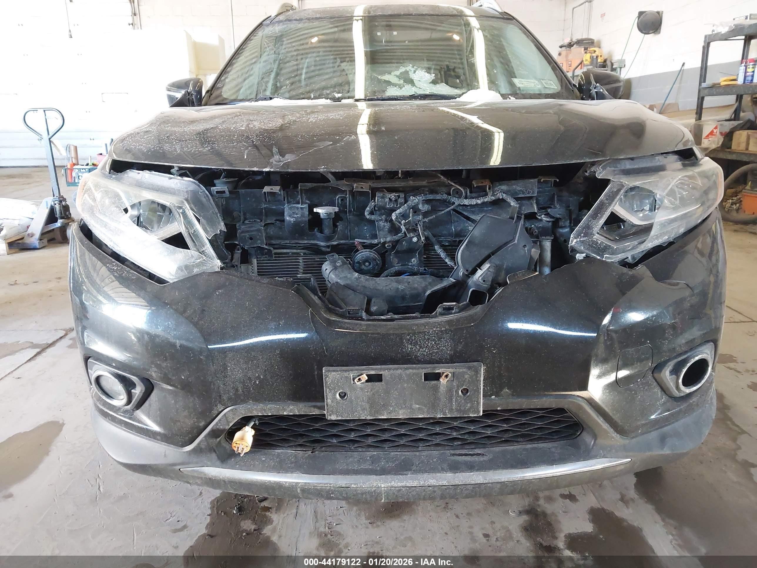 NISSAN ROGUE image 6