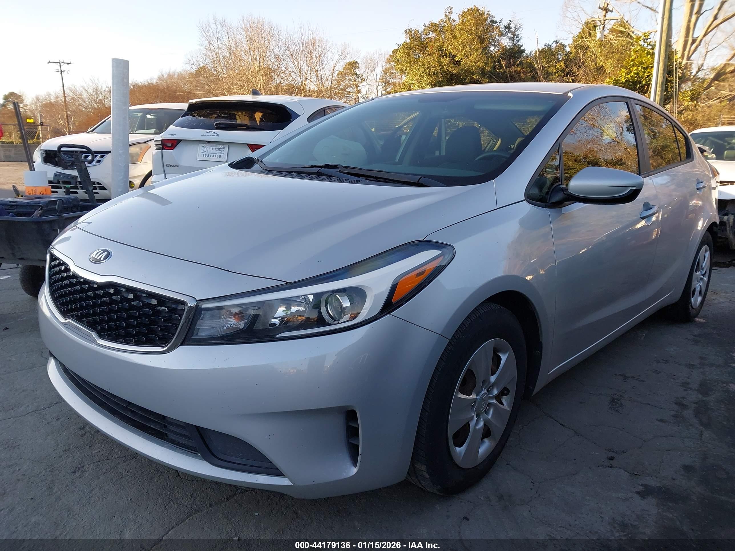 KIA FORTE image 2