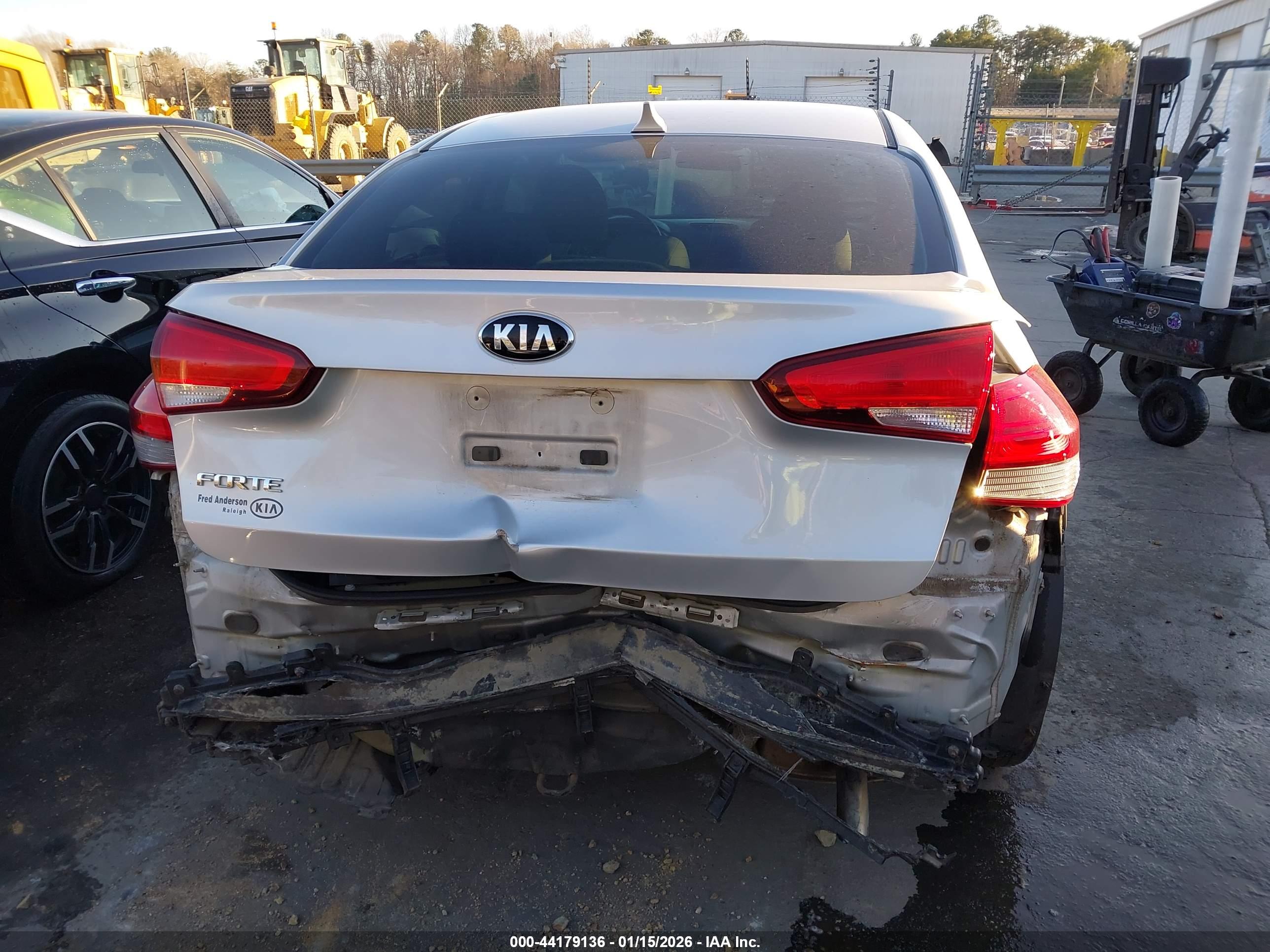 KIA FORTE image 6
