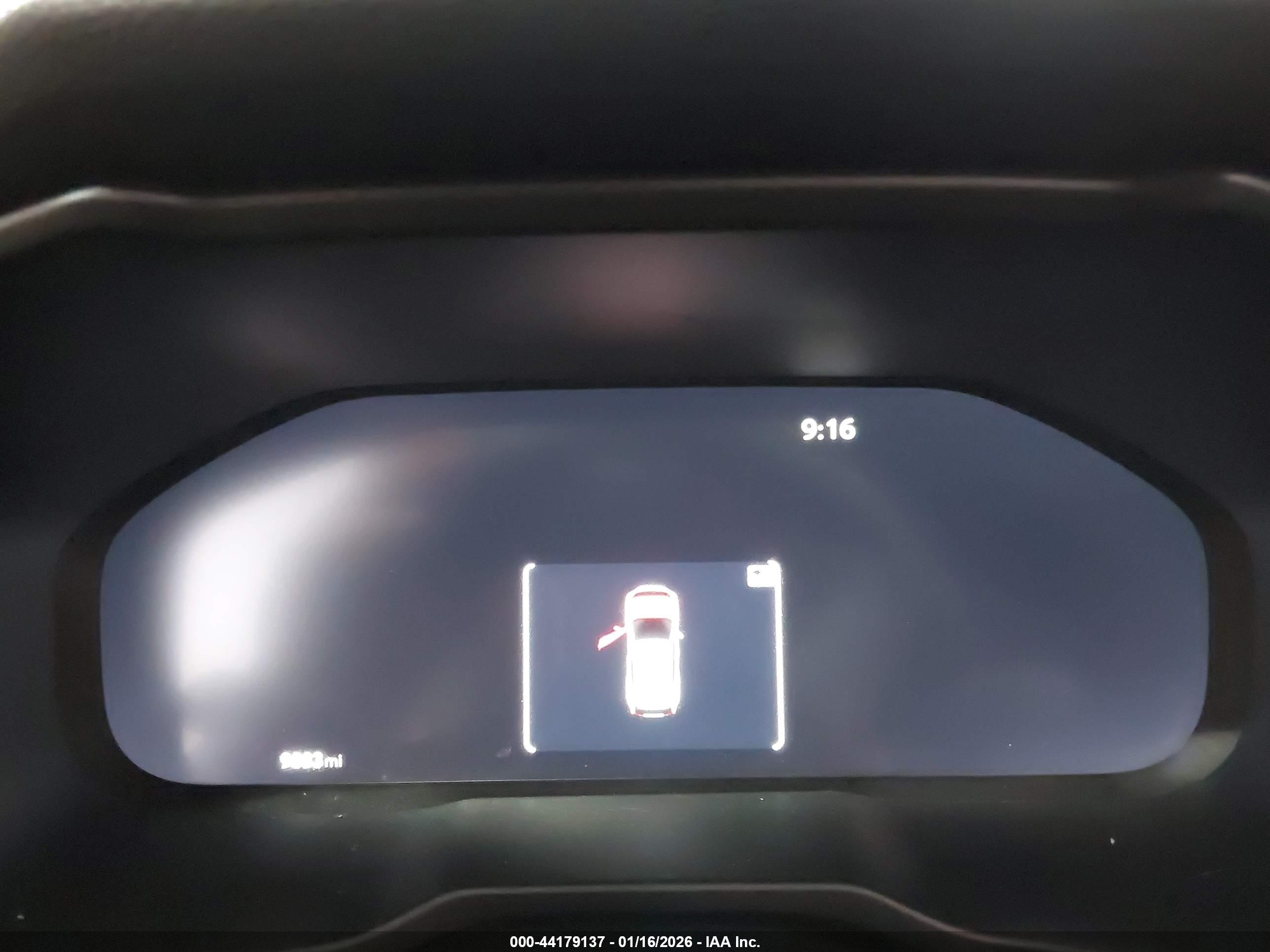 TOYOTA RAV4 image 7