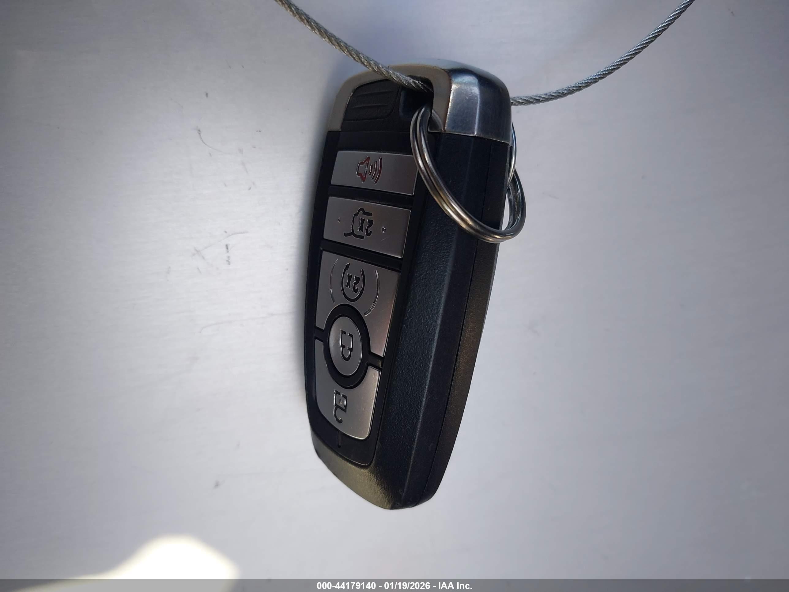 FORD EXPLORER image 11