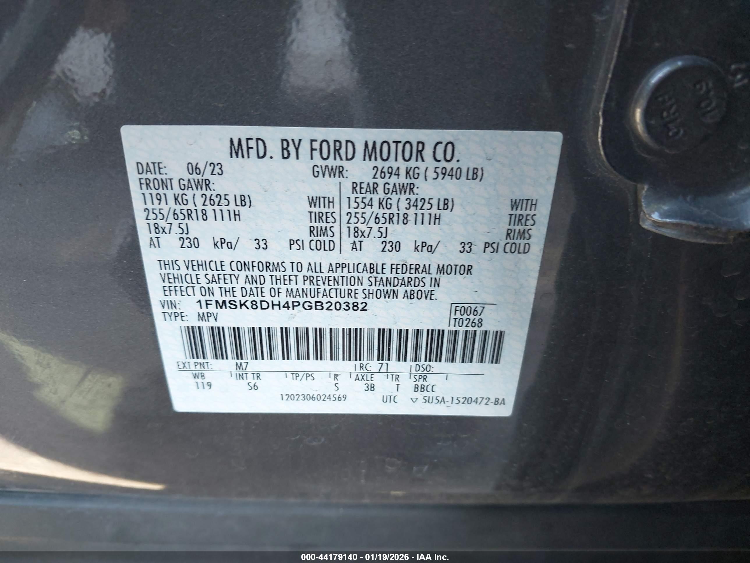 FORD EXPLORER image 9