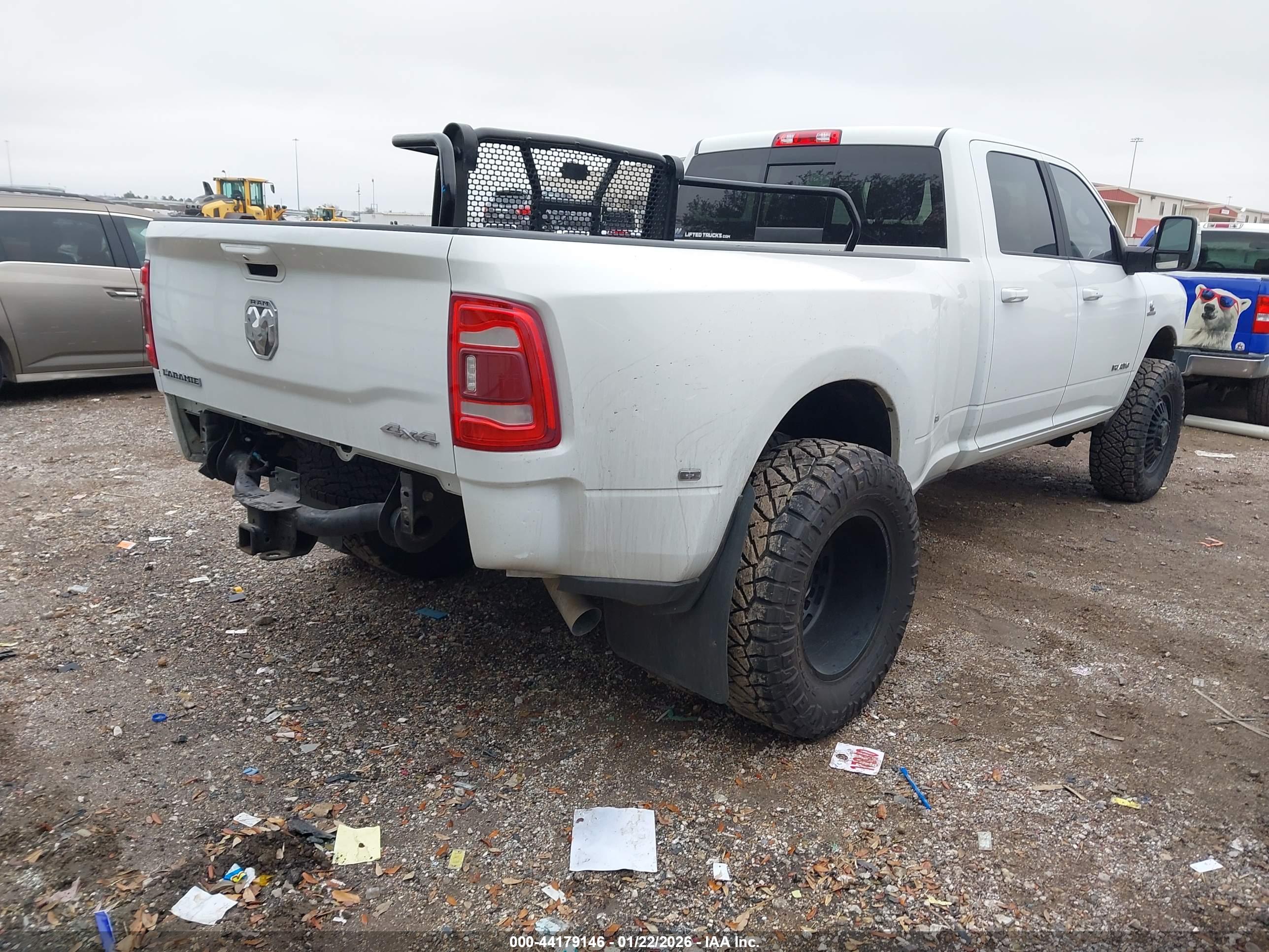 RAM 3500 image 4