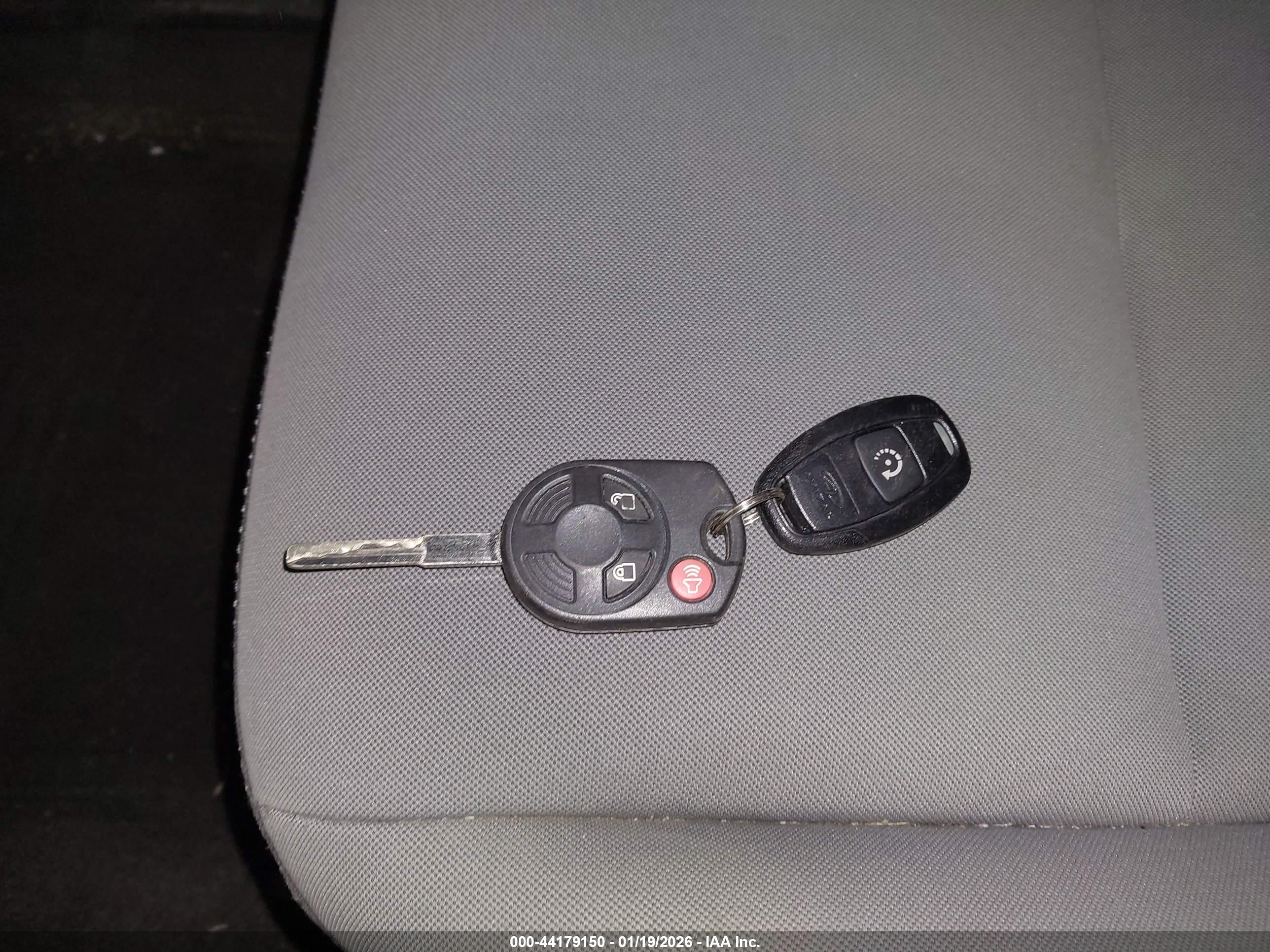 FORD ESCAPE image 11