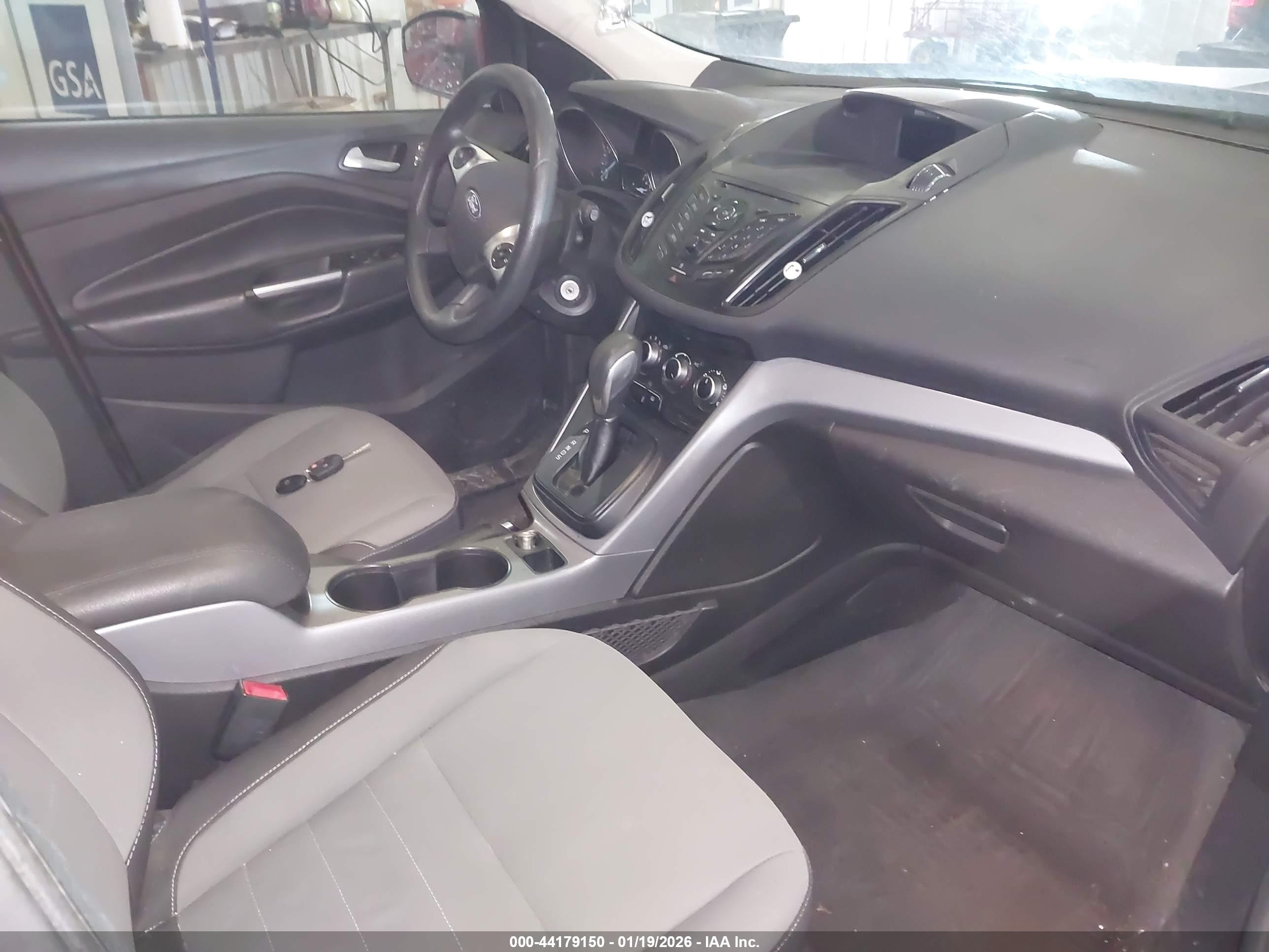 FORD ESCAPE image 5