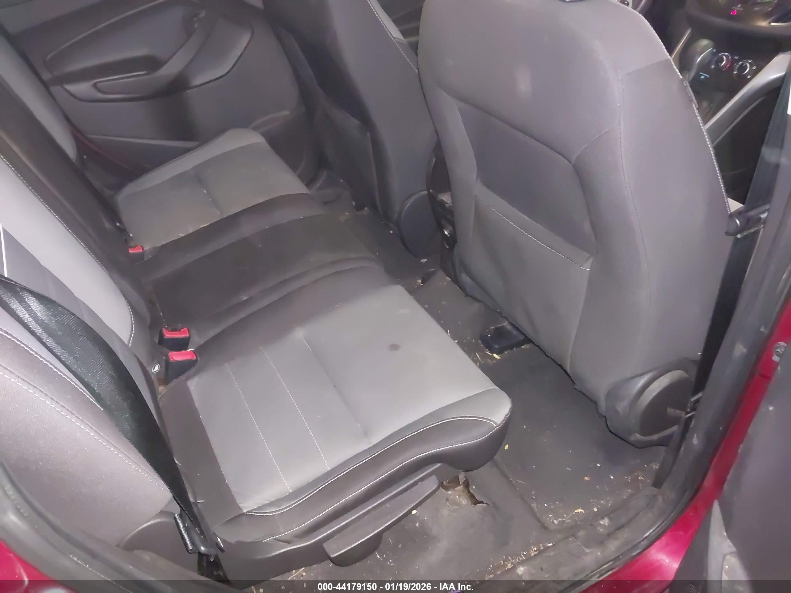 FORD ESCAPE image 8