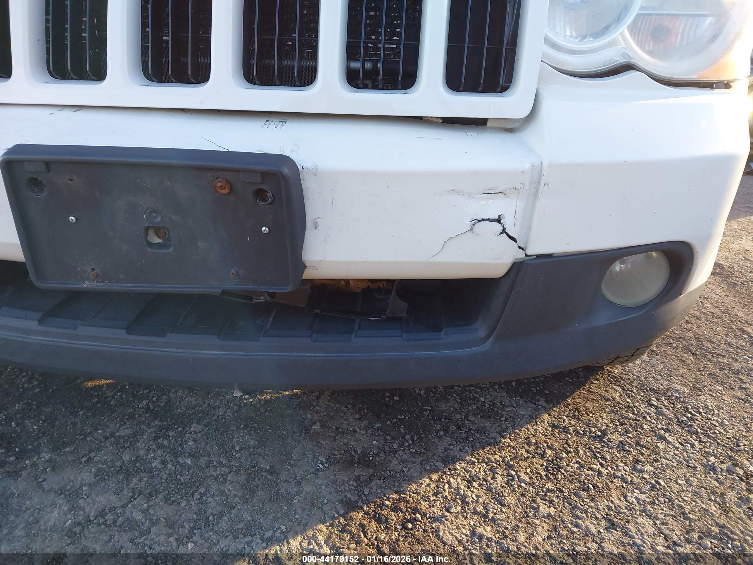 JEEP GRAND image 6