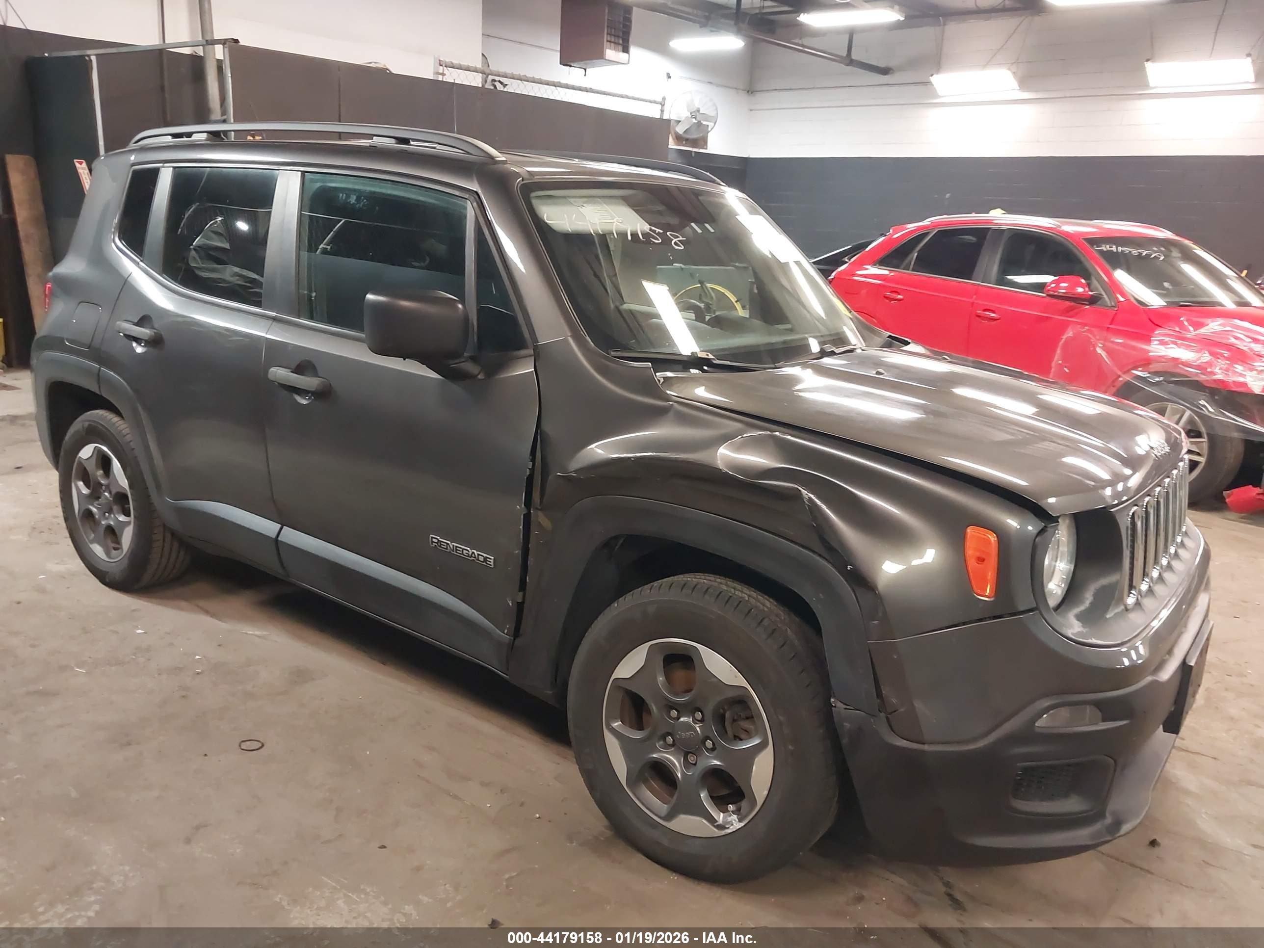 JEEP RENEGADE image 6