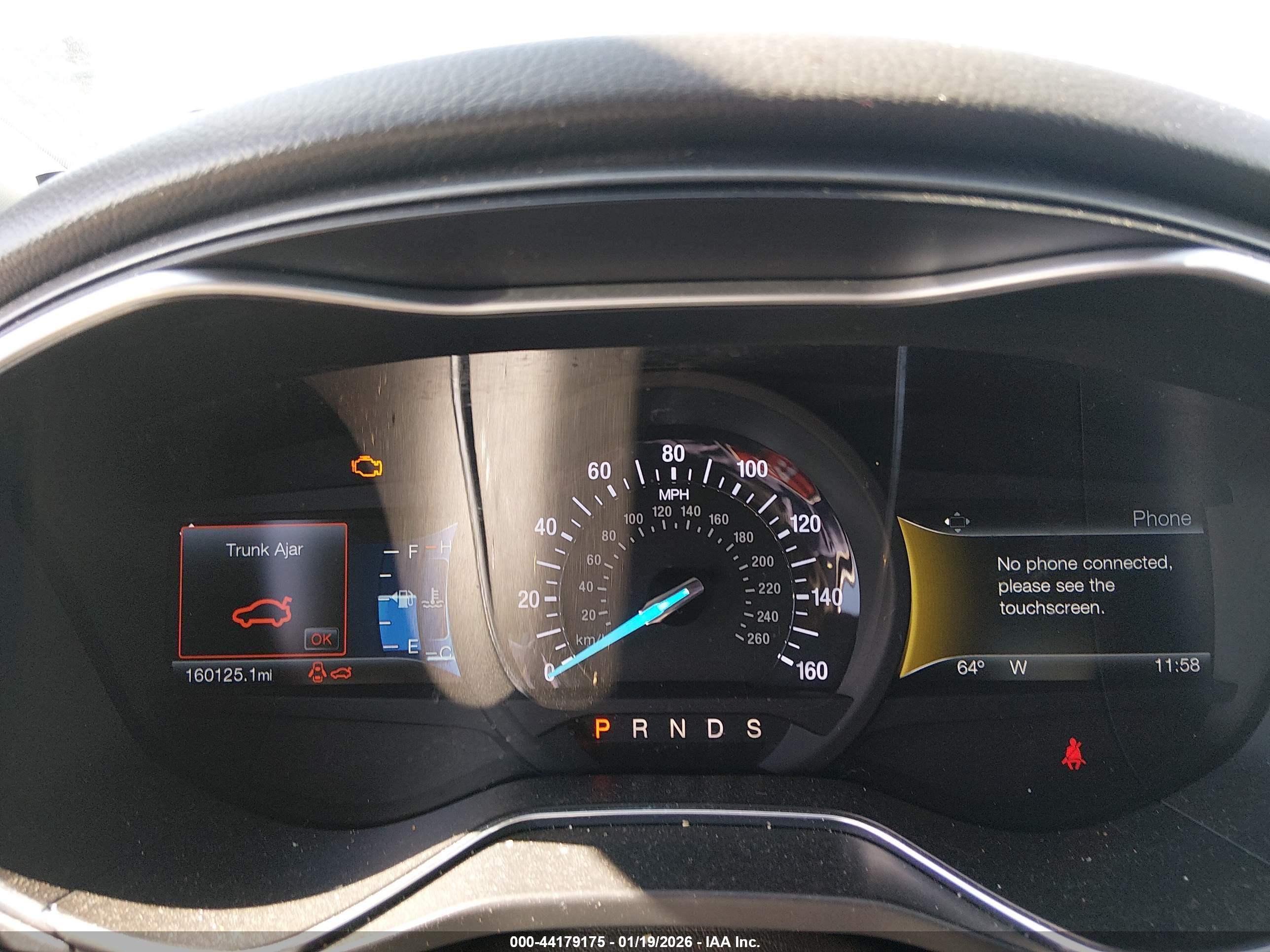 FORD FUSION image 7