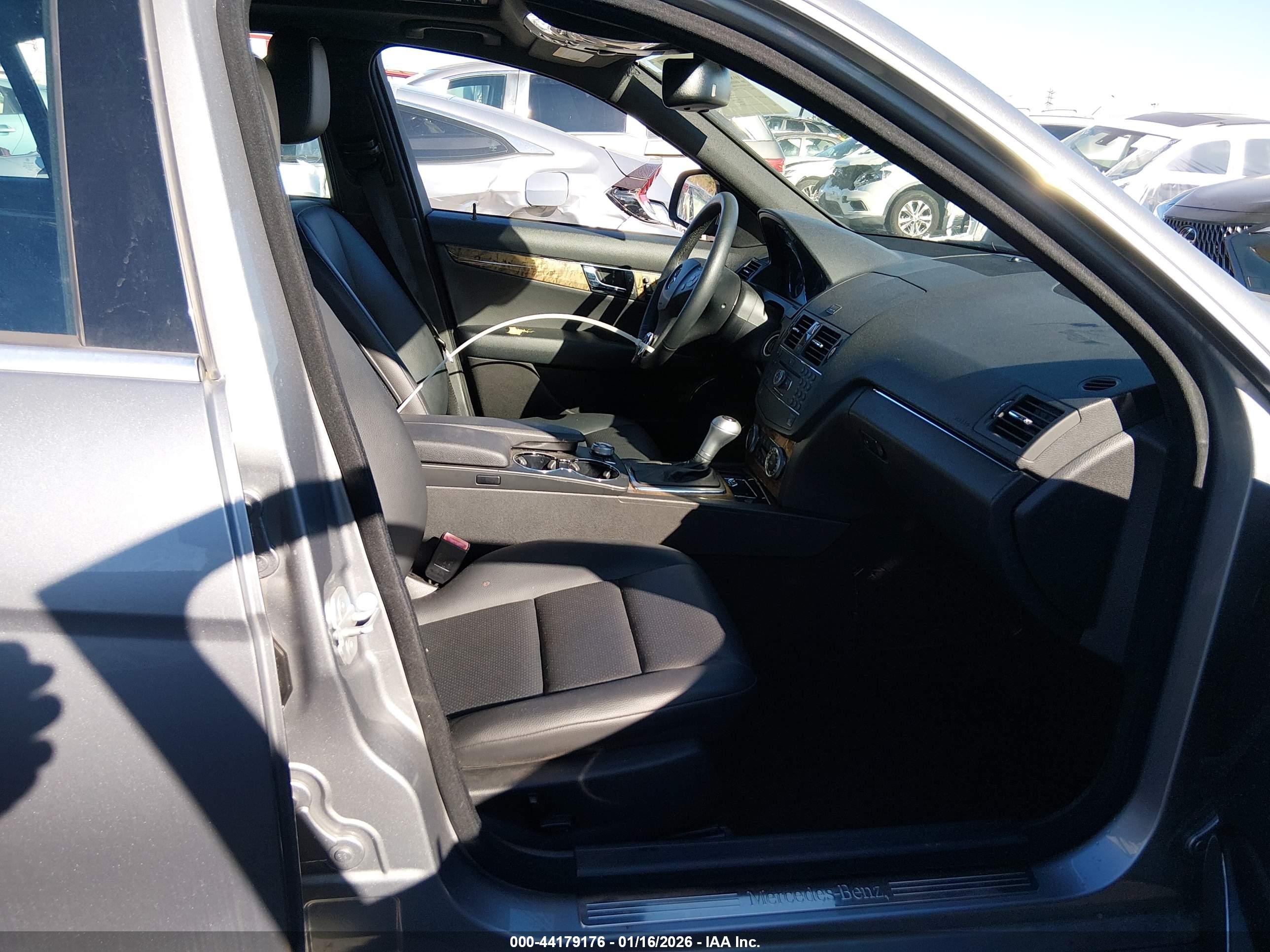 MERCEDES-BENZ C image 5