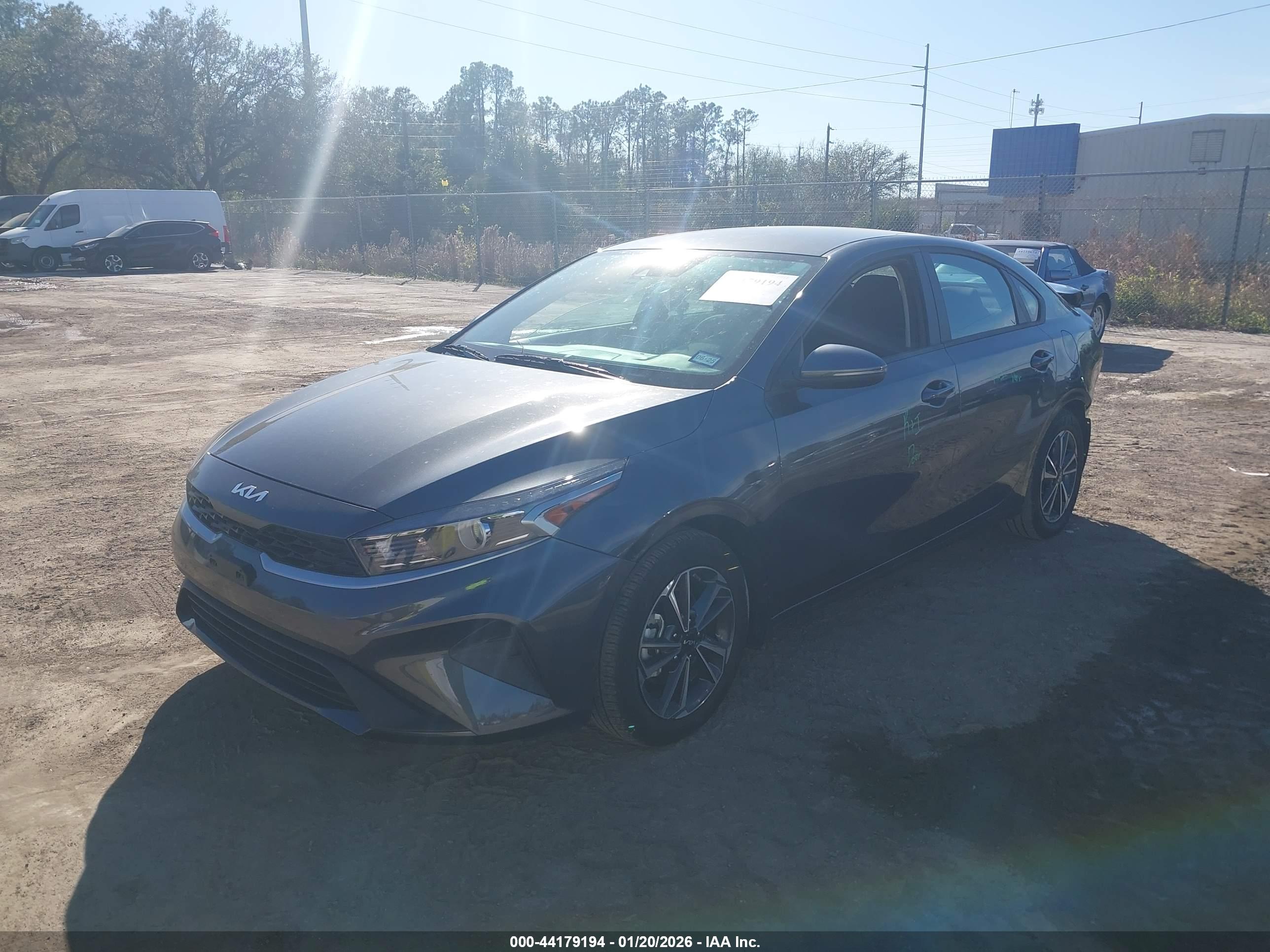 KIA FORTE image 2