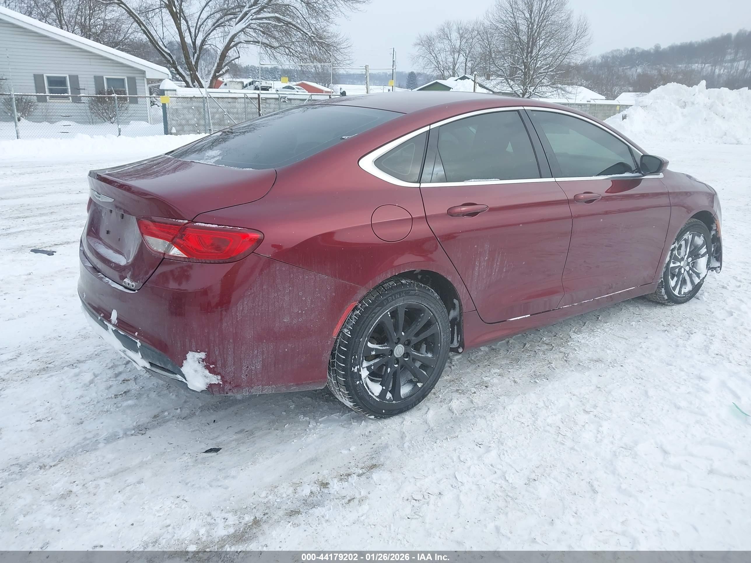 CHRYSLER 200 image 4