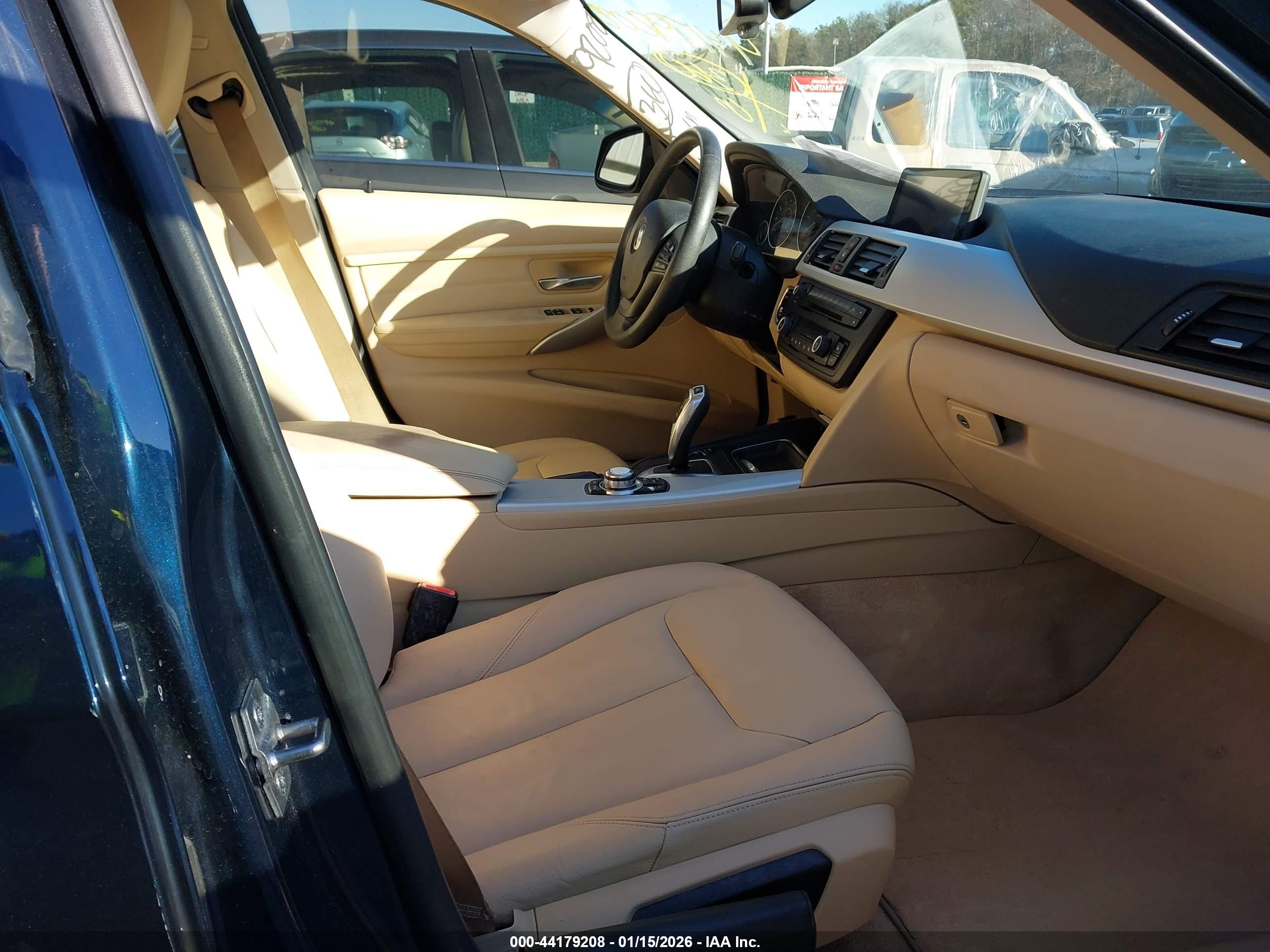 BMW 328I image 5