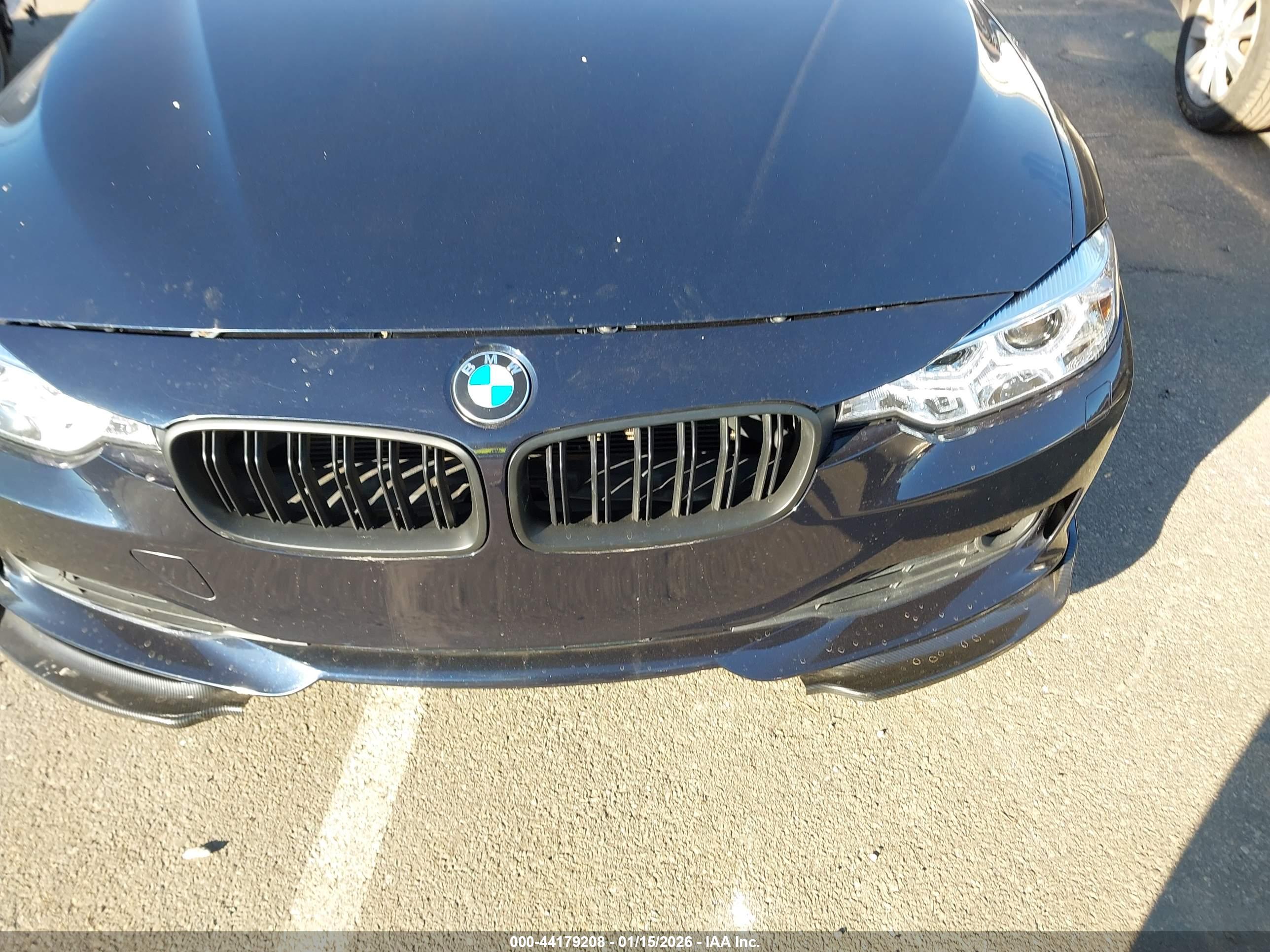 BMW 328I image 6