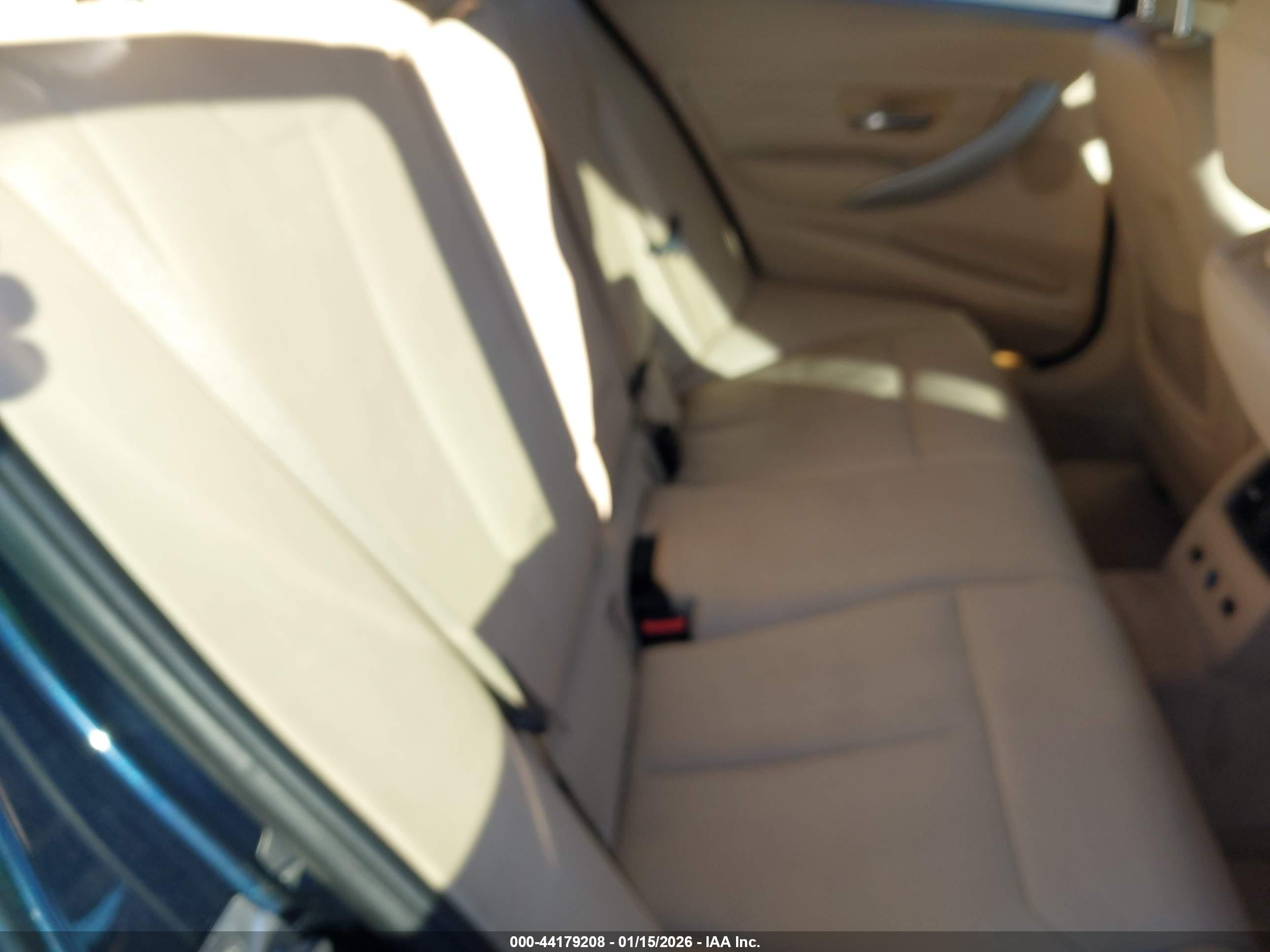BMW 328I image 8