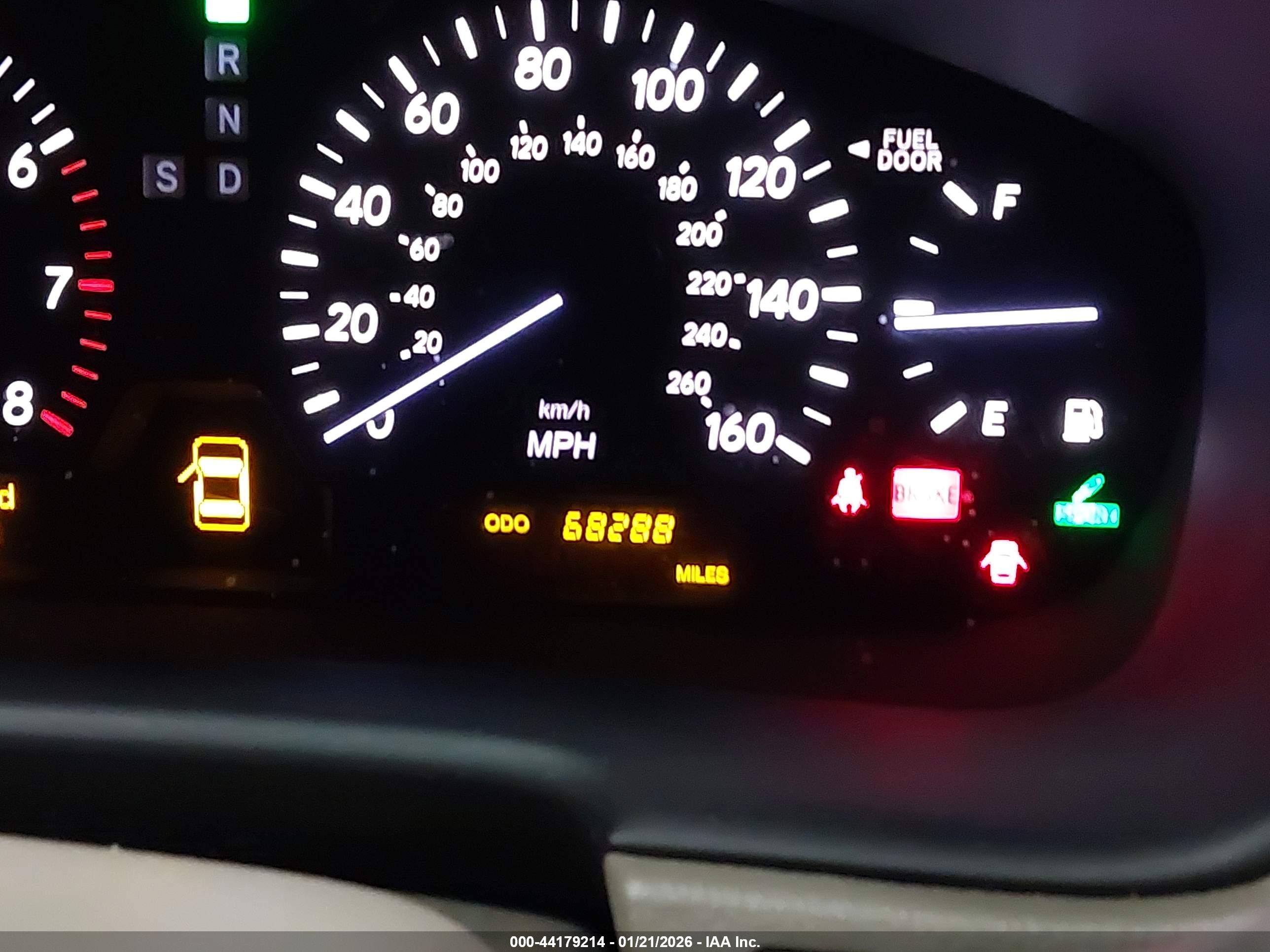LEXUS LS image 7