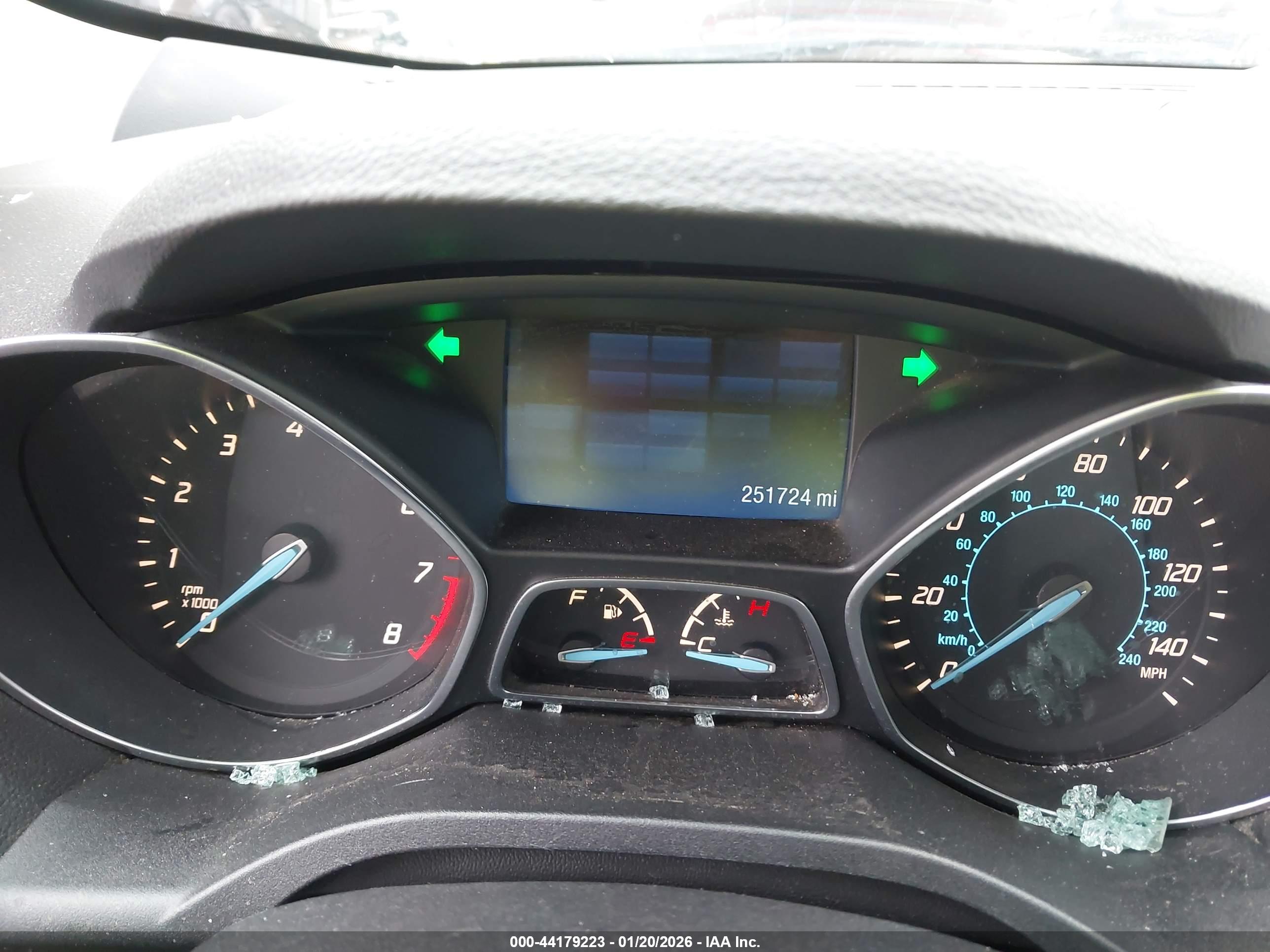 FORD ESCAPE image 7