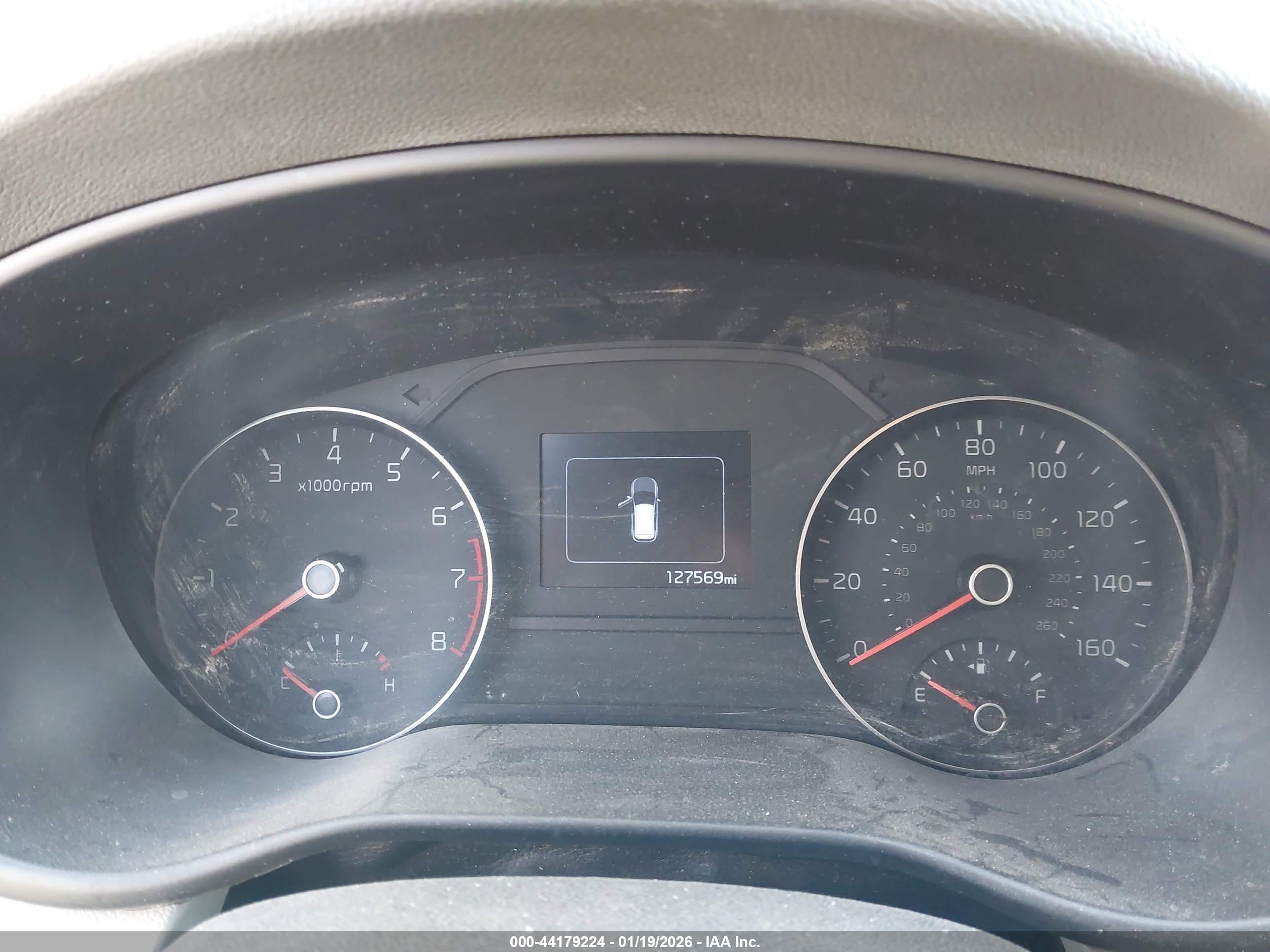 KIA SPORTAGE image 7