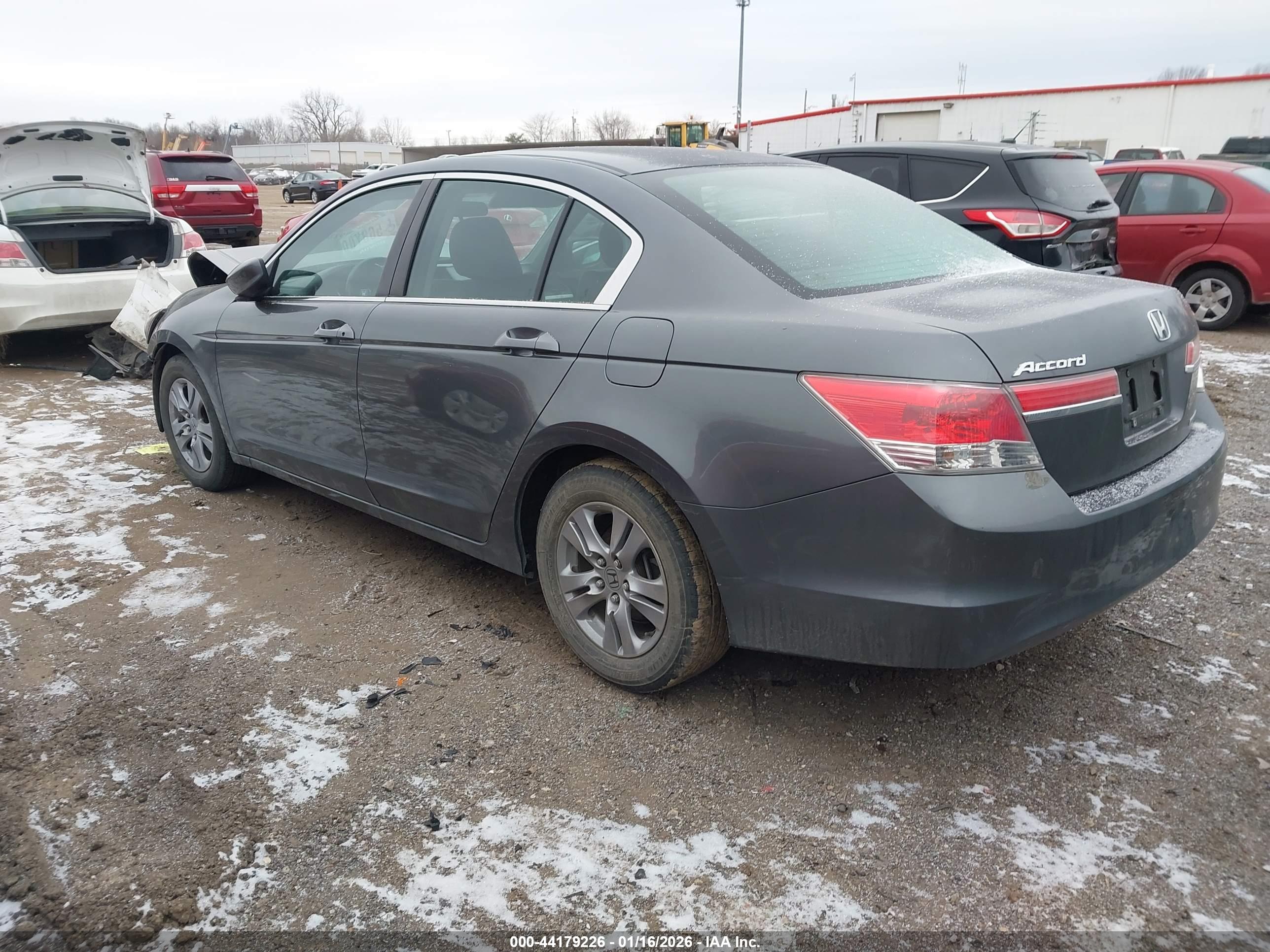 HONDA ACCORD image 3