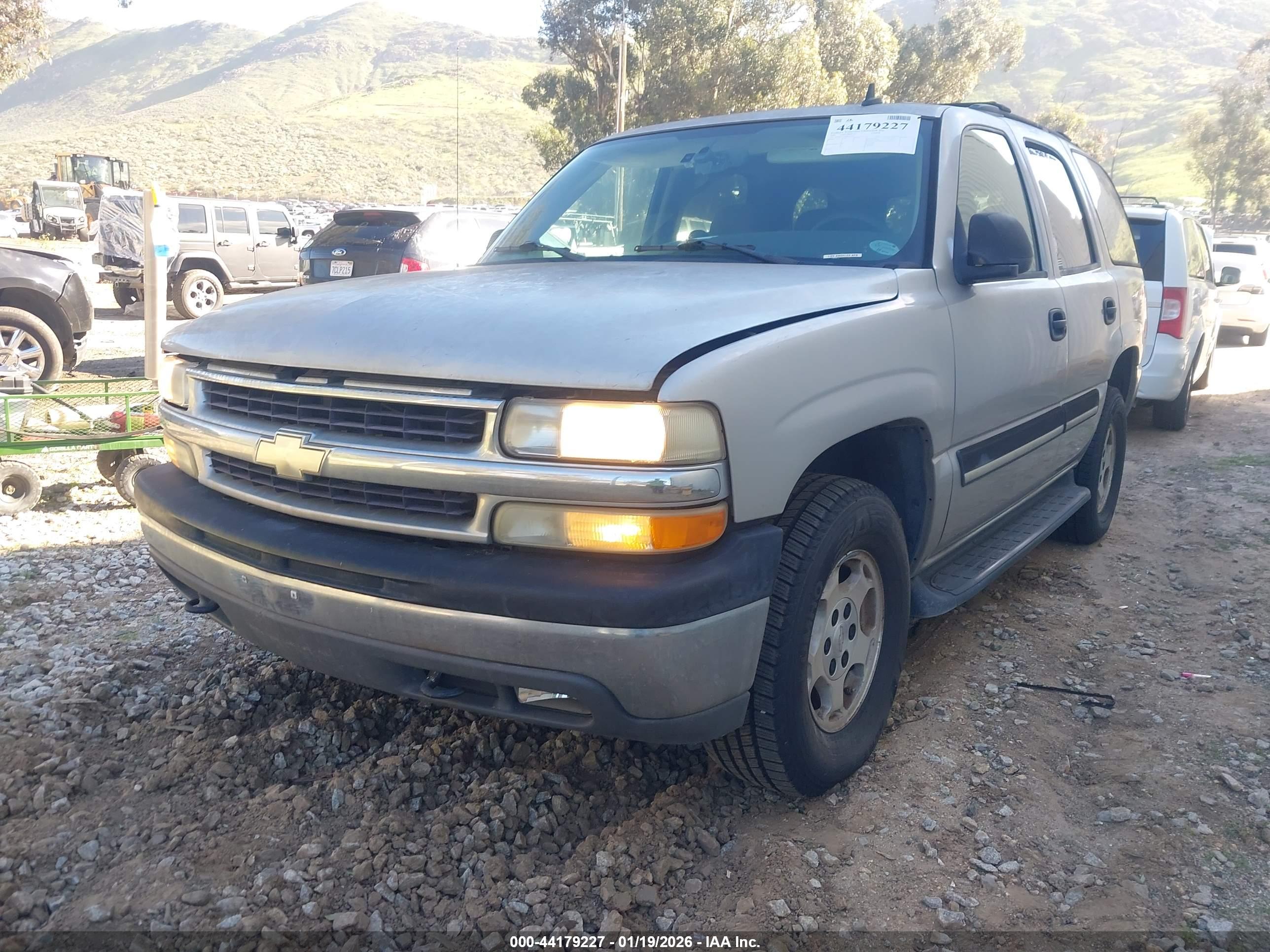 CHEVROLET TAHOE image 2