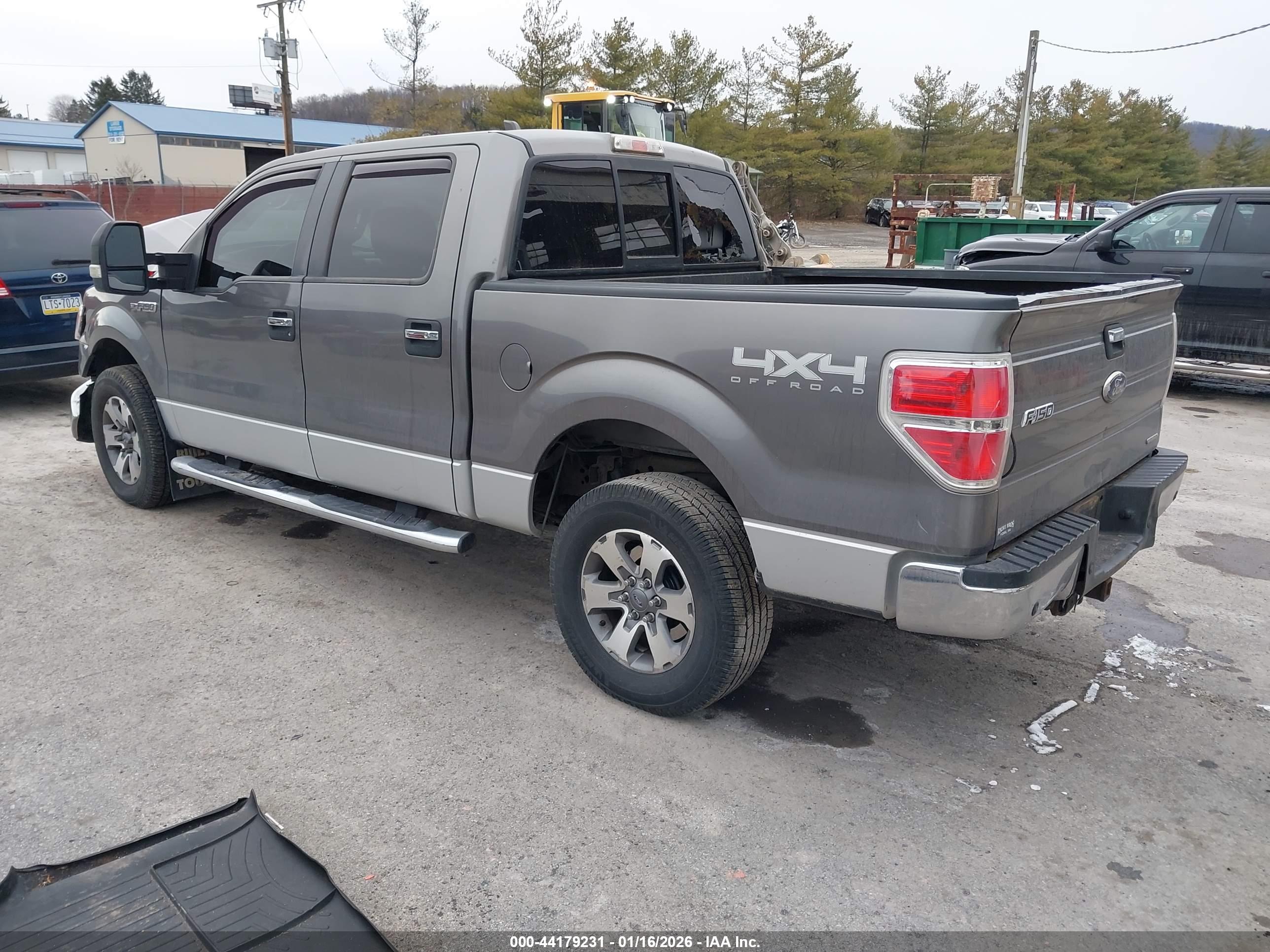 FORD F-150 image 3