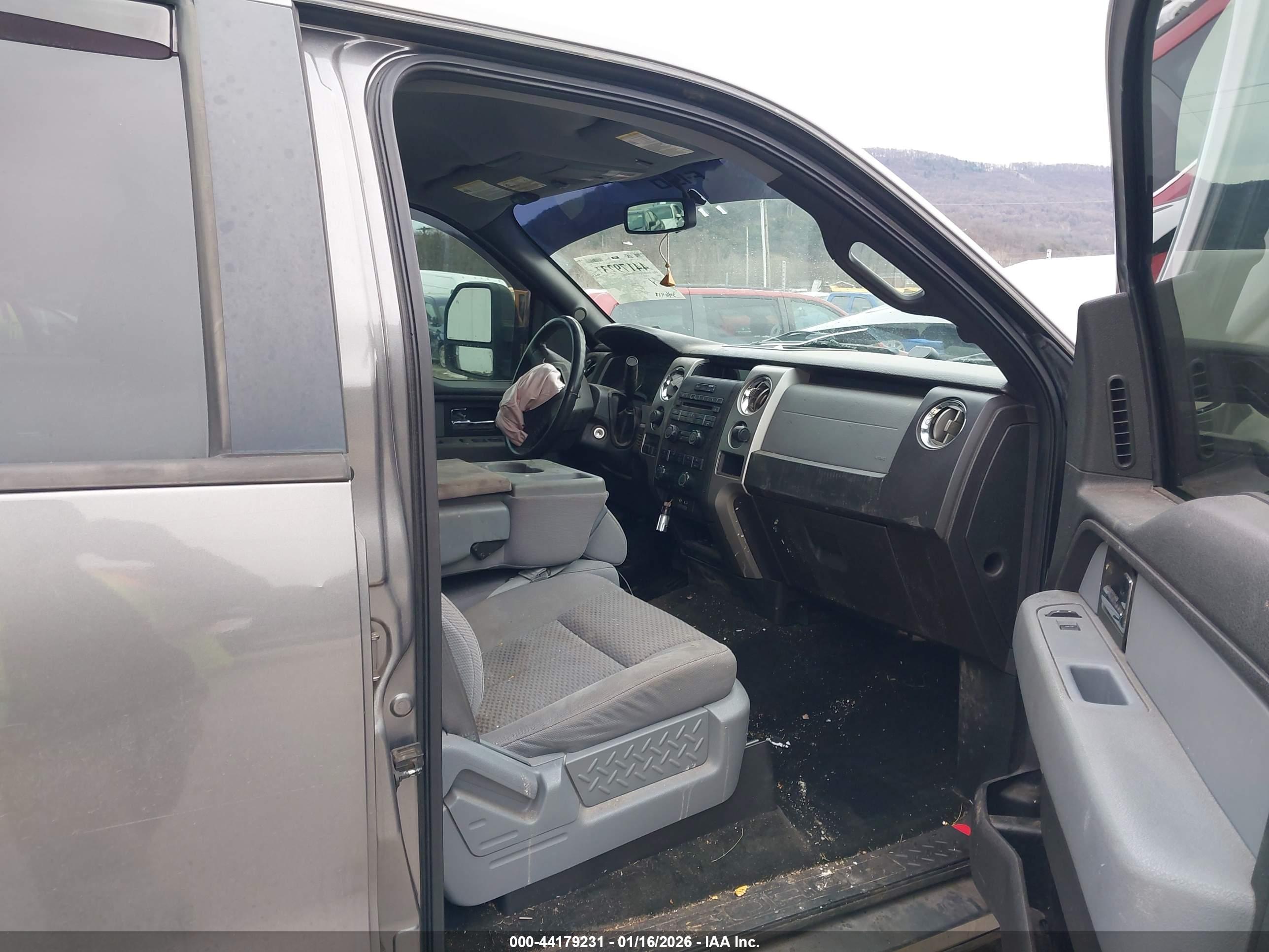 FORD F-150 image 5