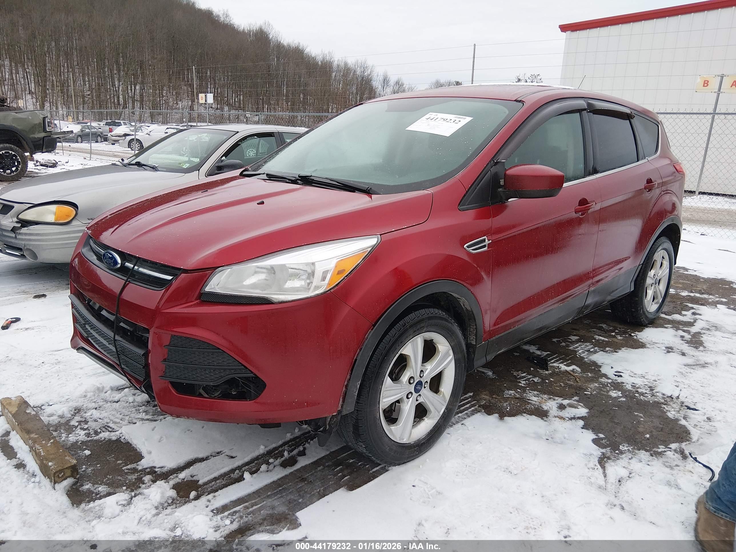 FORD ESCAPE image 2