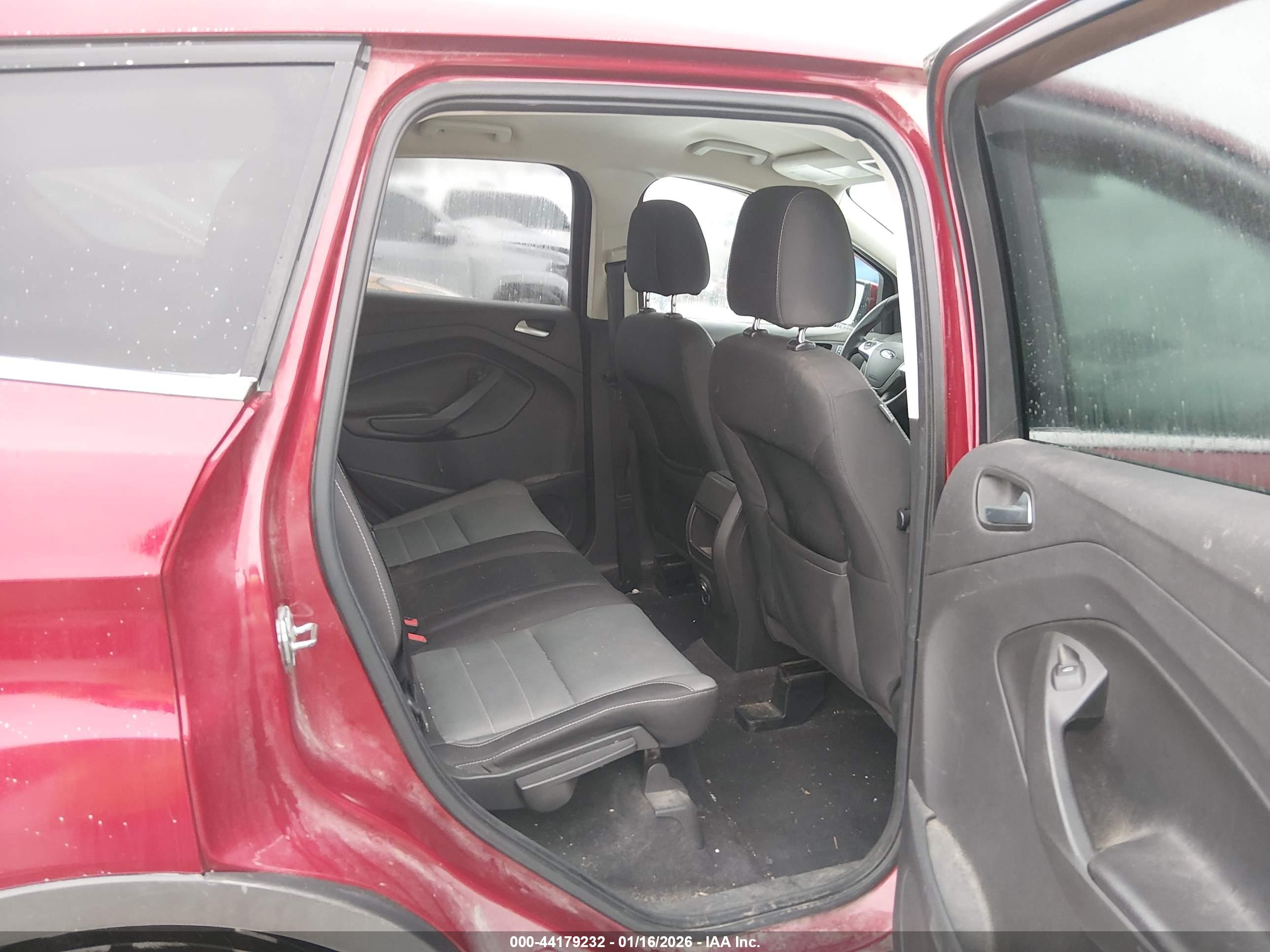 FORD ESCAPE image 8