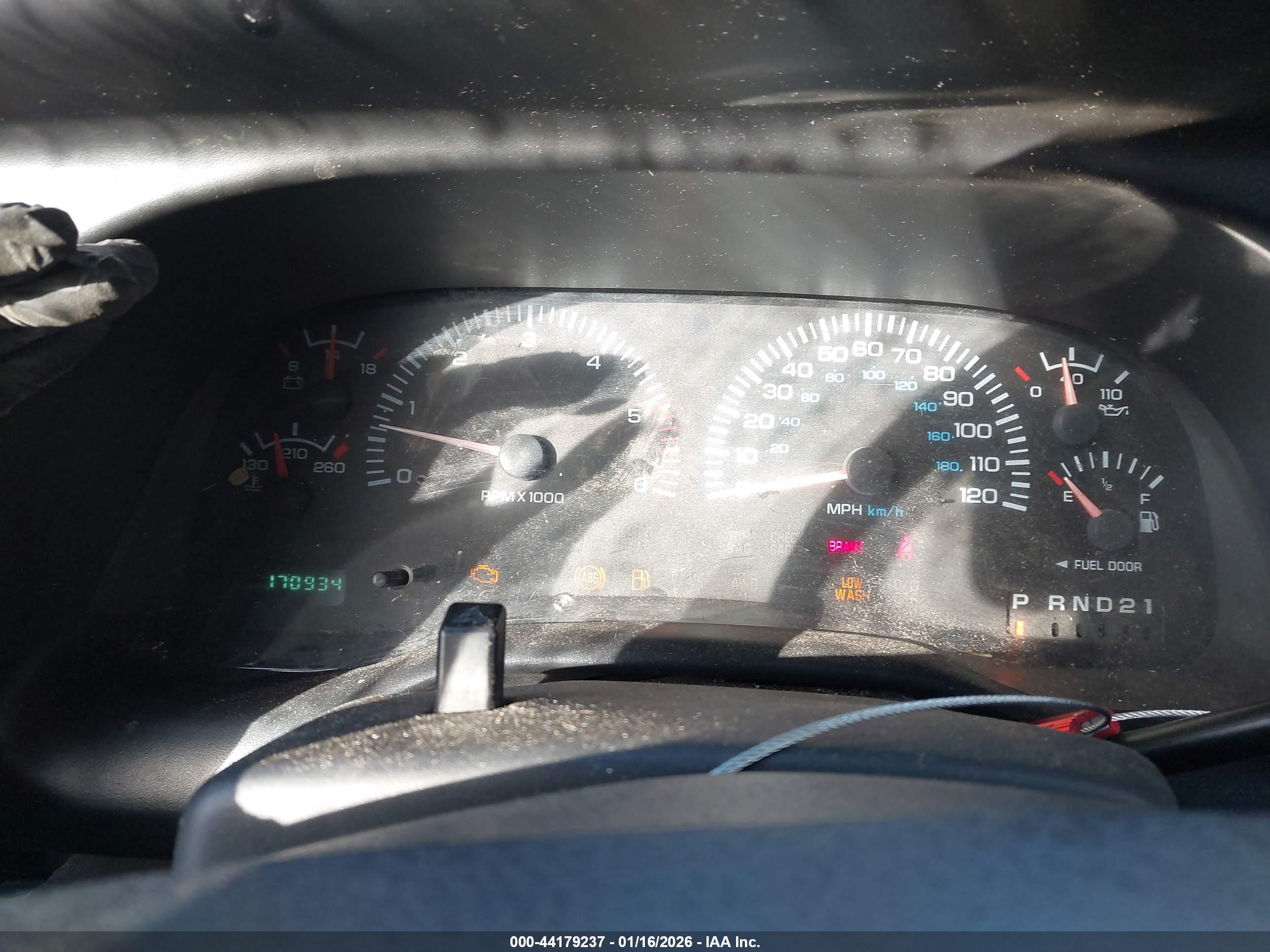 DODGE RAM image 7