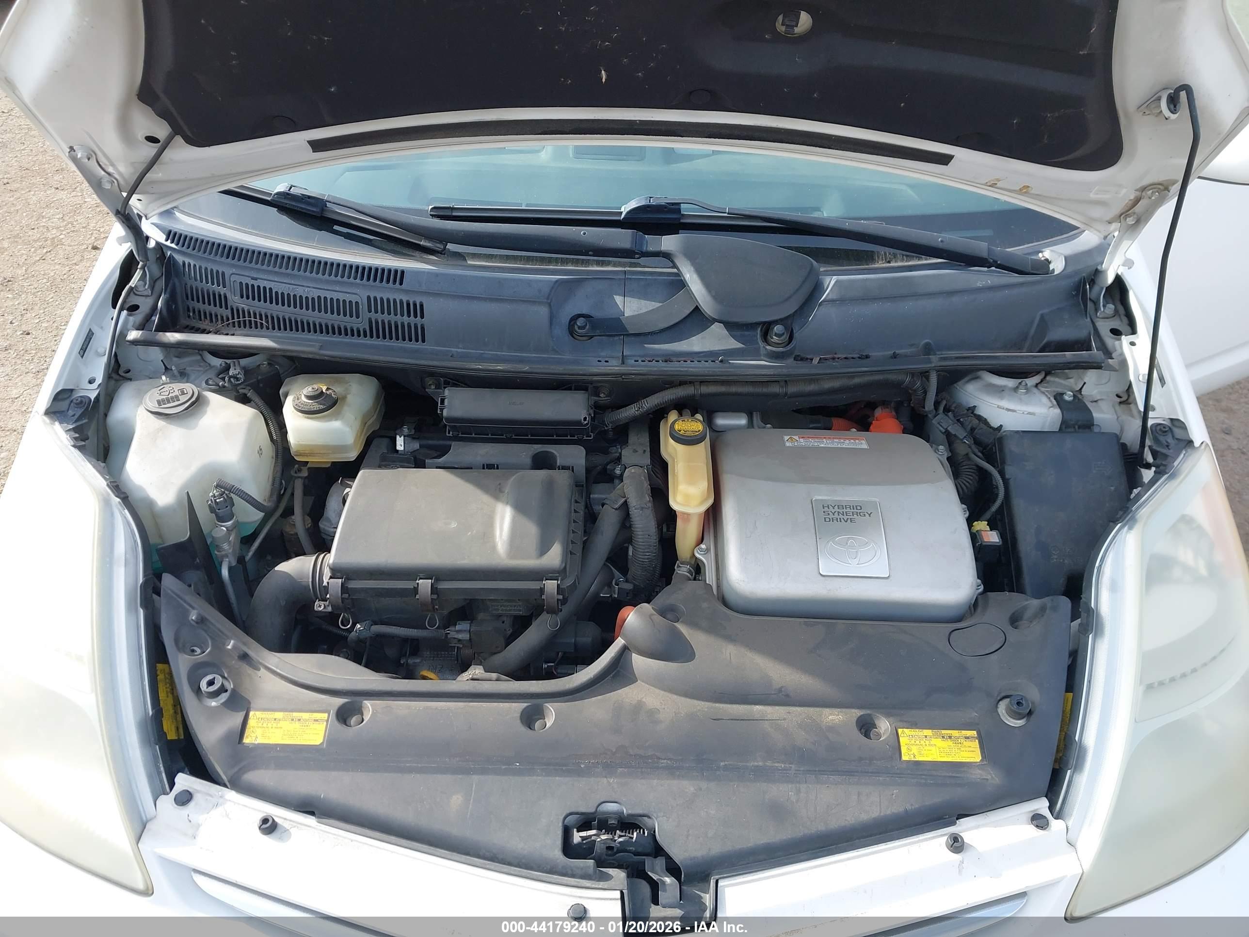 TOYOTA PRIUS image 10