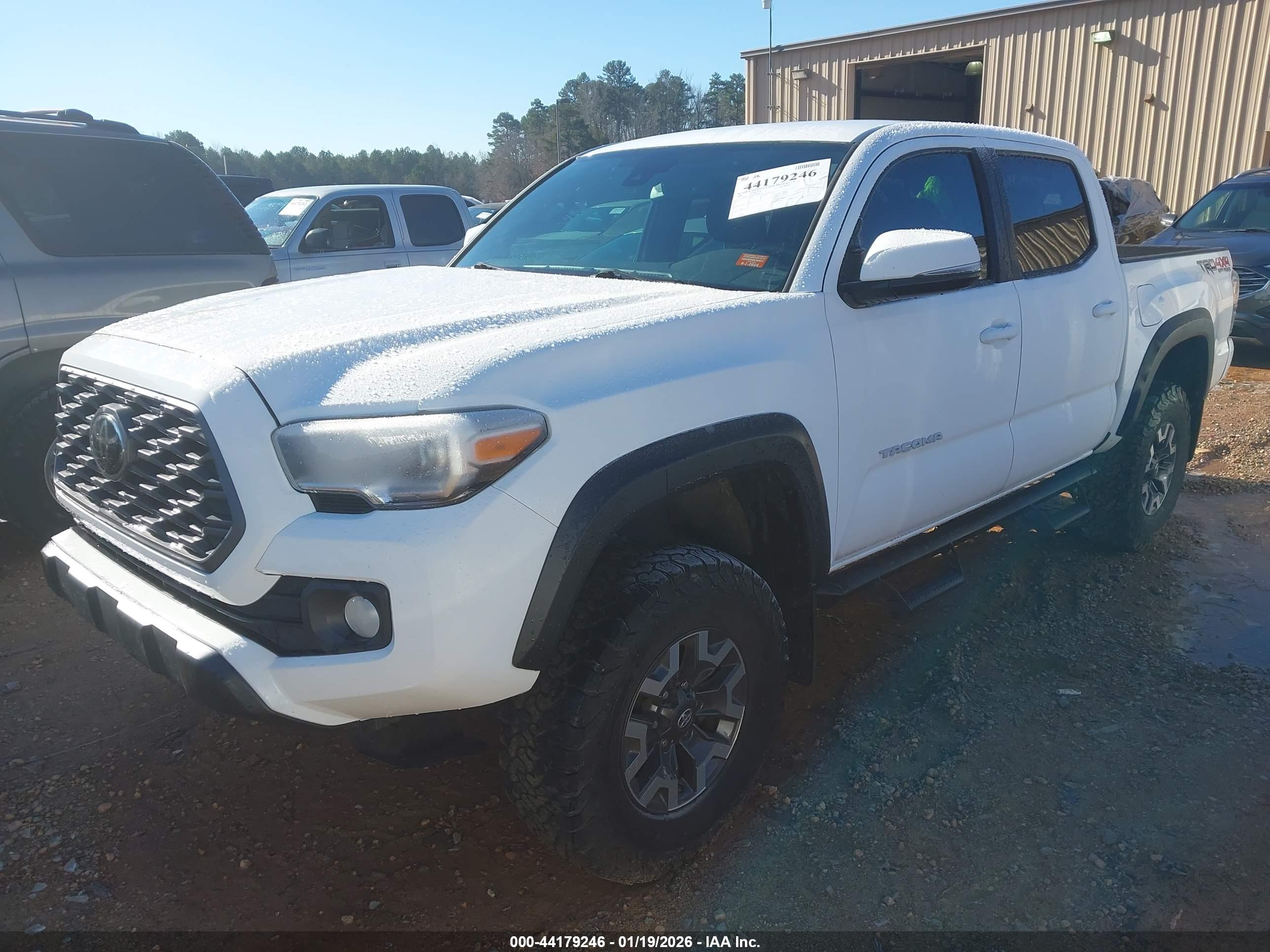 TOYOTA TACOMA image 2