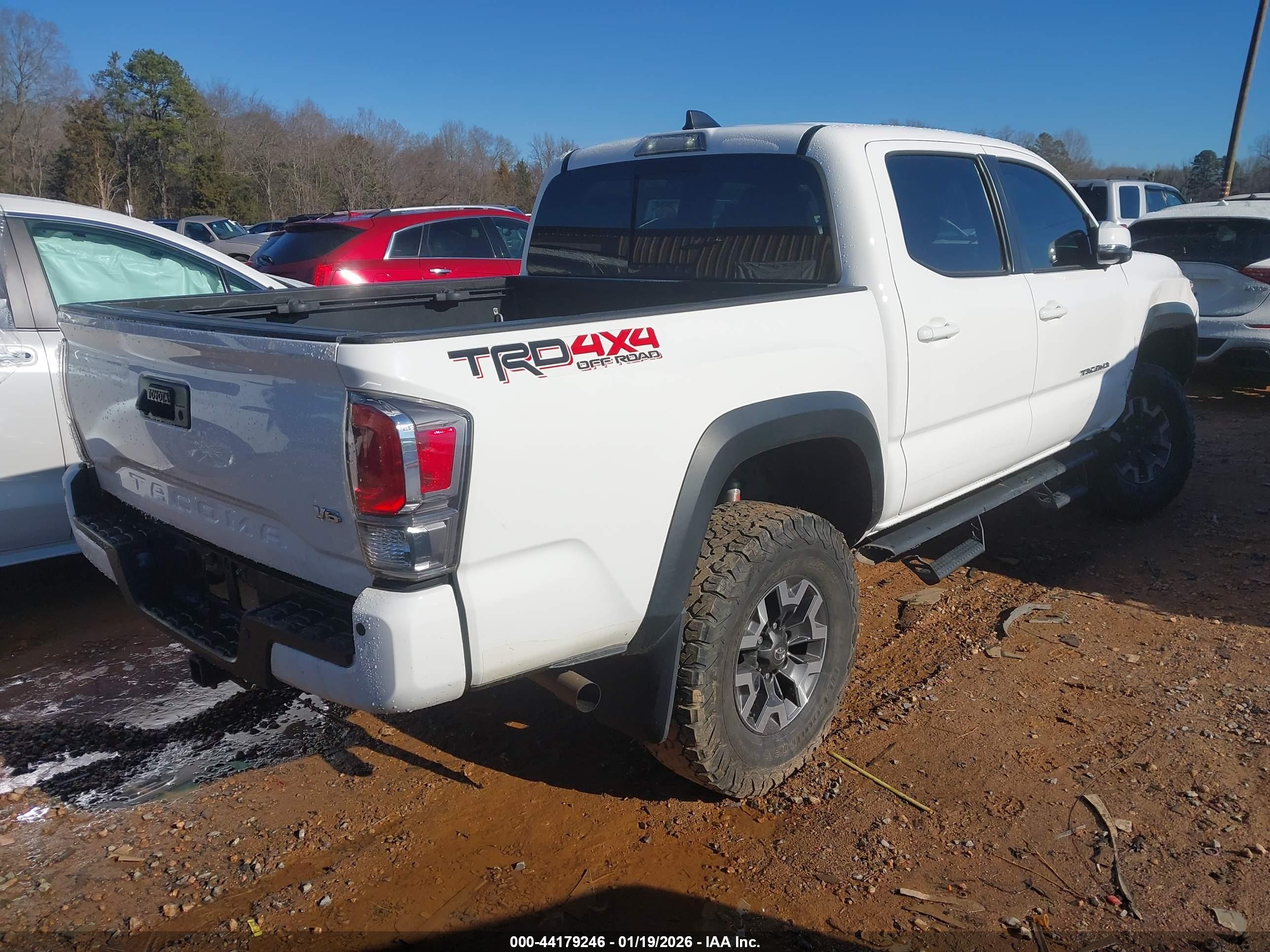 TOYOTA TACOMA image 4