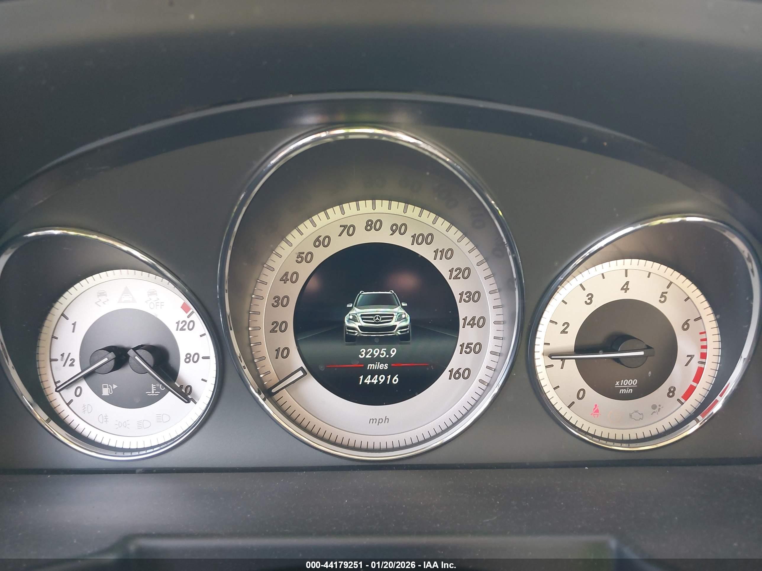 MERCEDES-BENZ GLK image 7