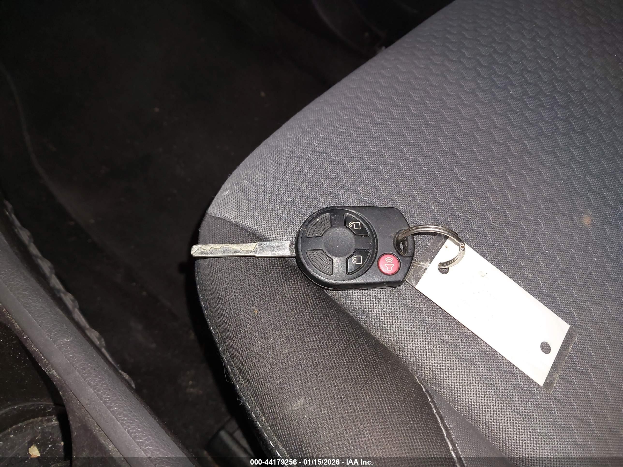 FORD ESCAPE image 11