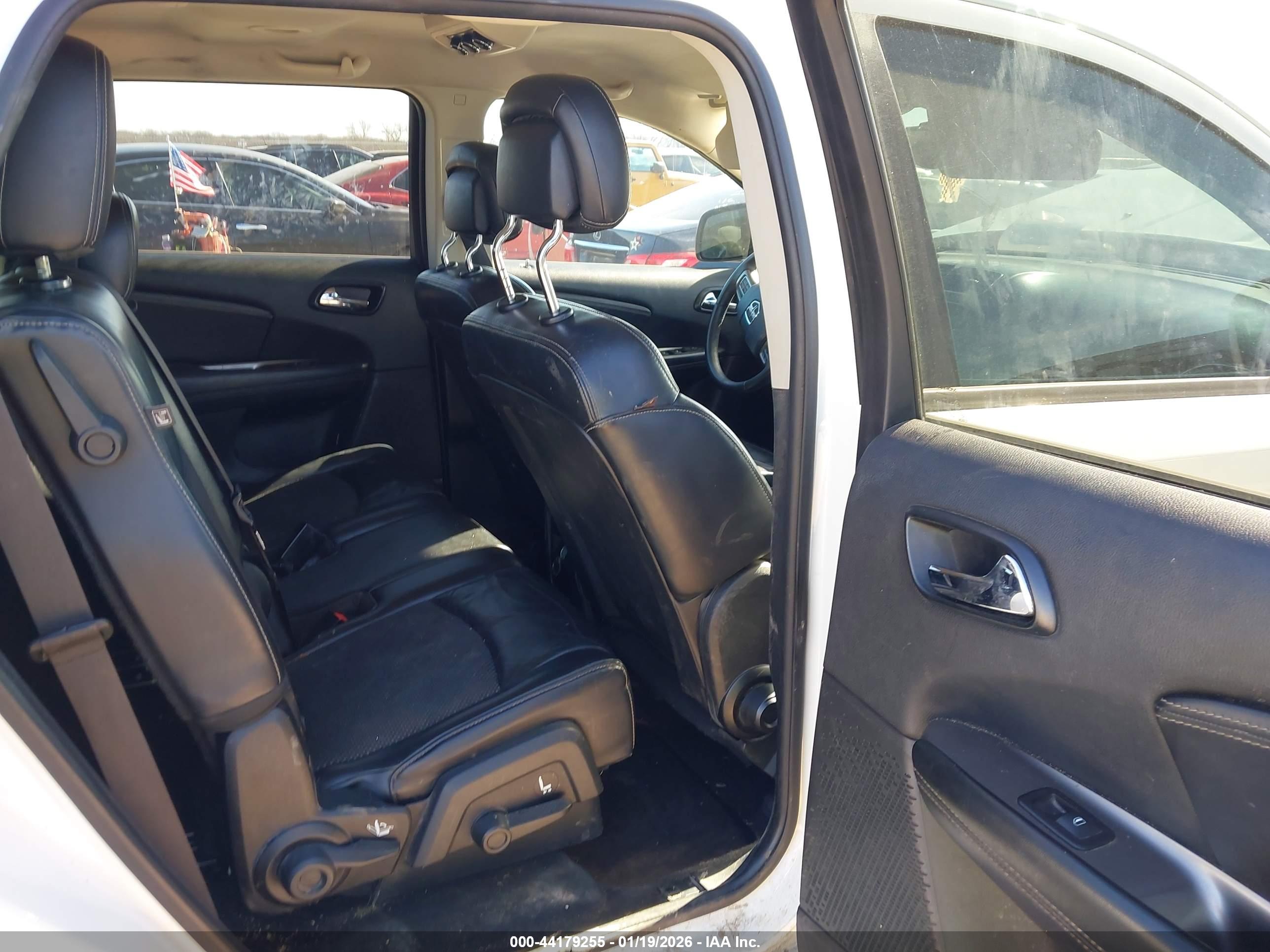 DODGE JOURNEY image 8