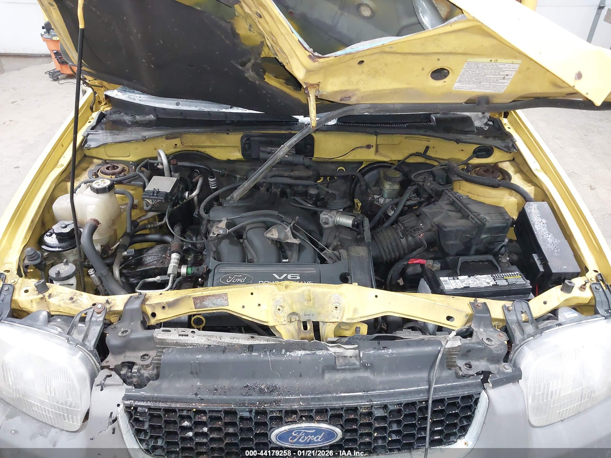 FORD ESCAPE image 10