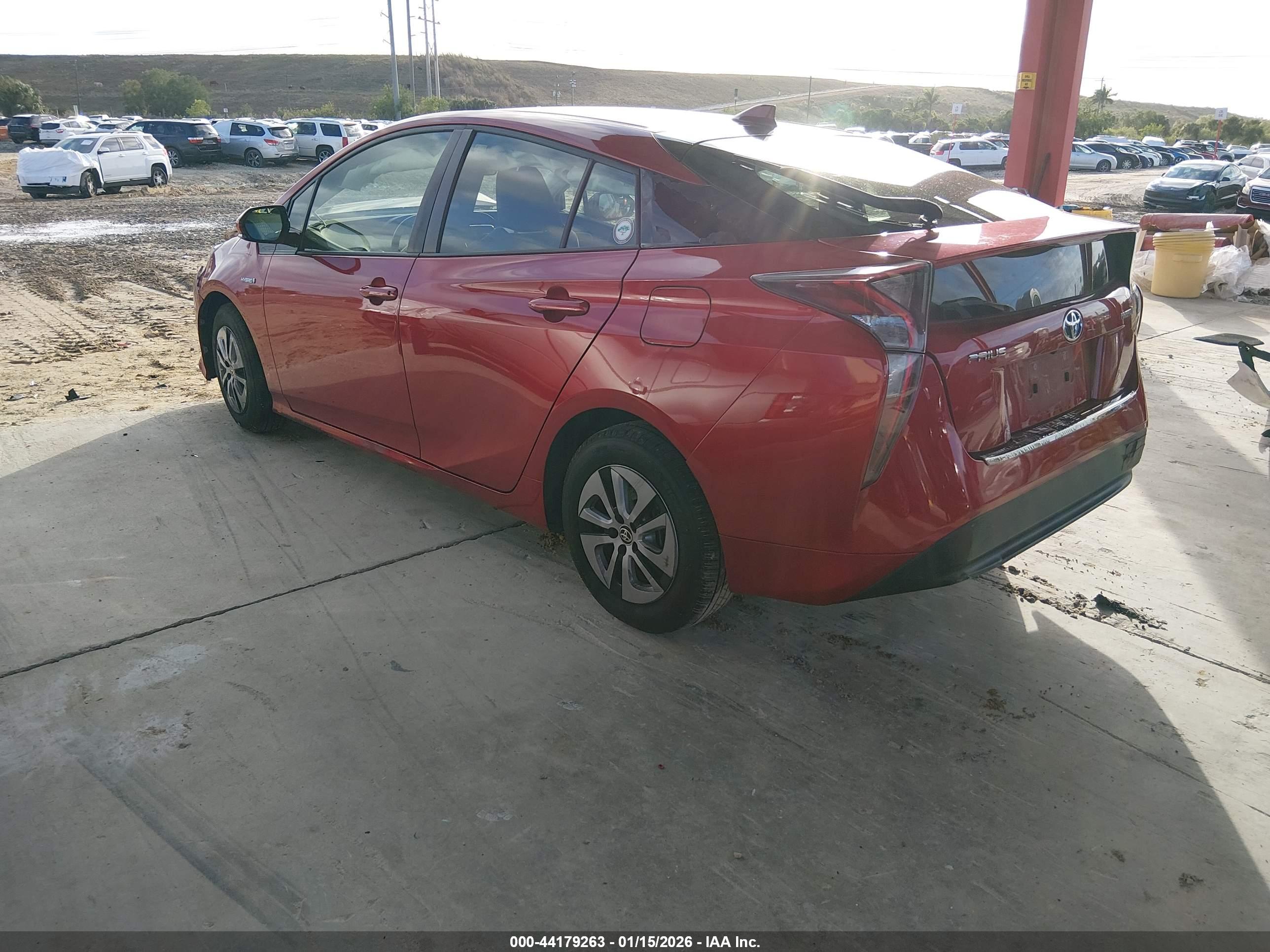 TOYOTA PRIUS image 3