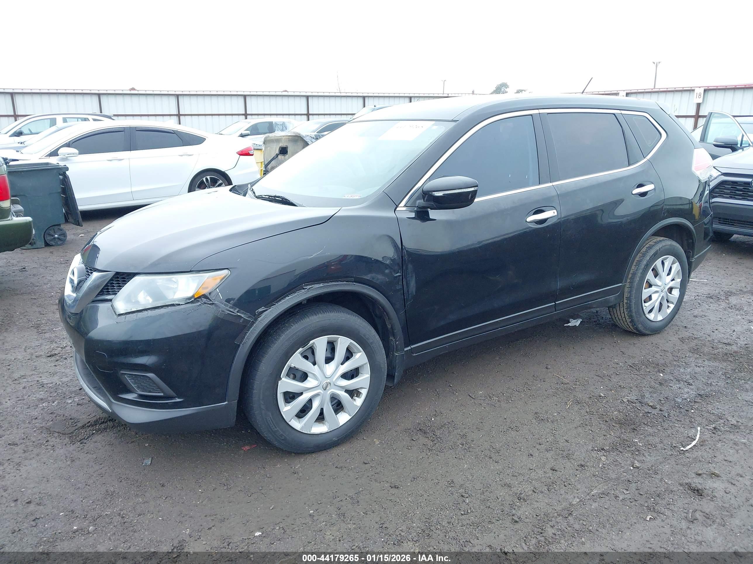 NISSAN ROGUE image 2