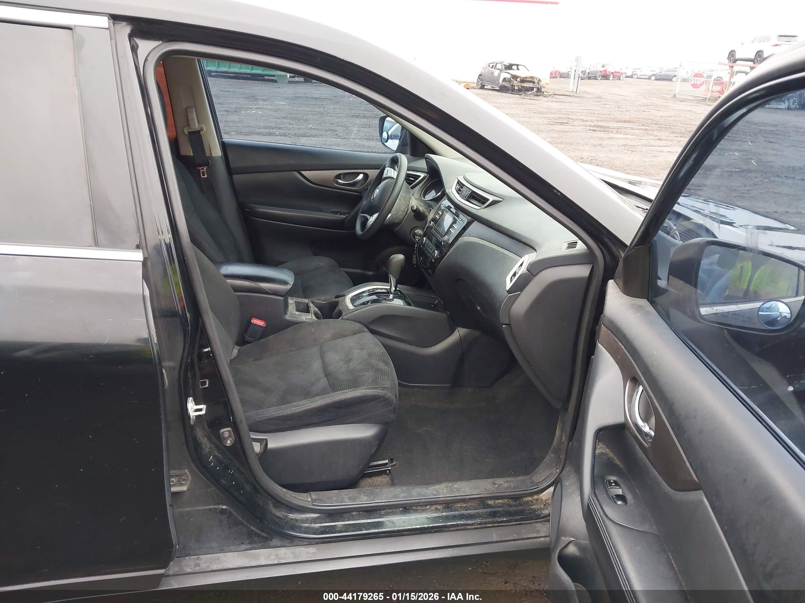 NISSAN ROGUE image 5