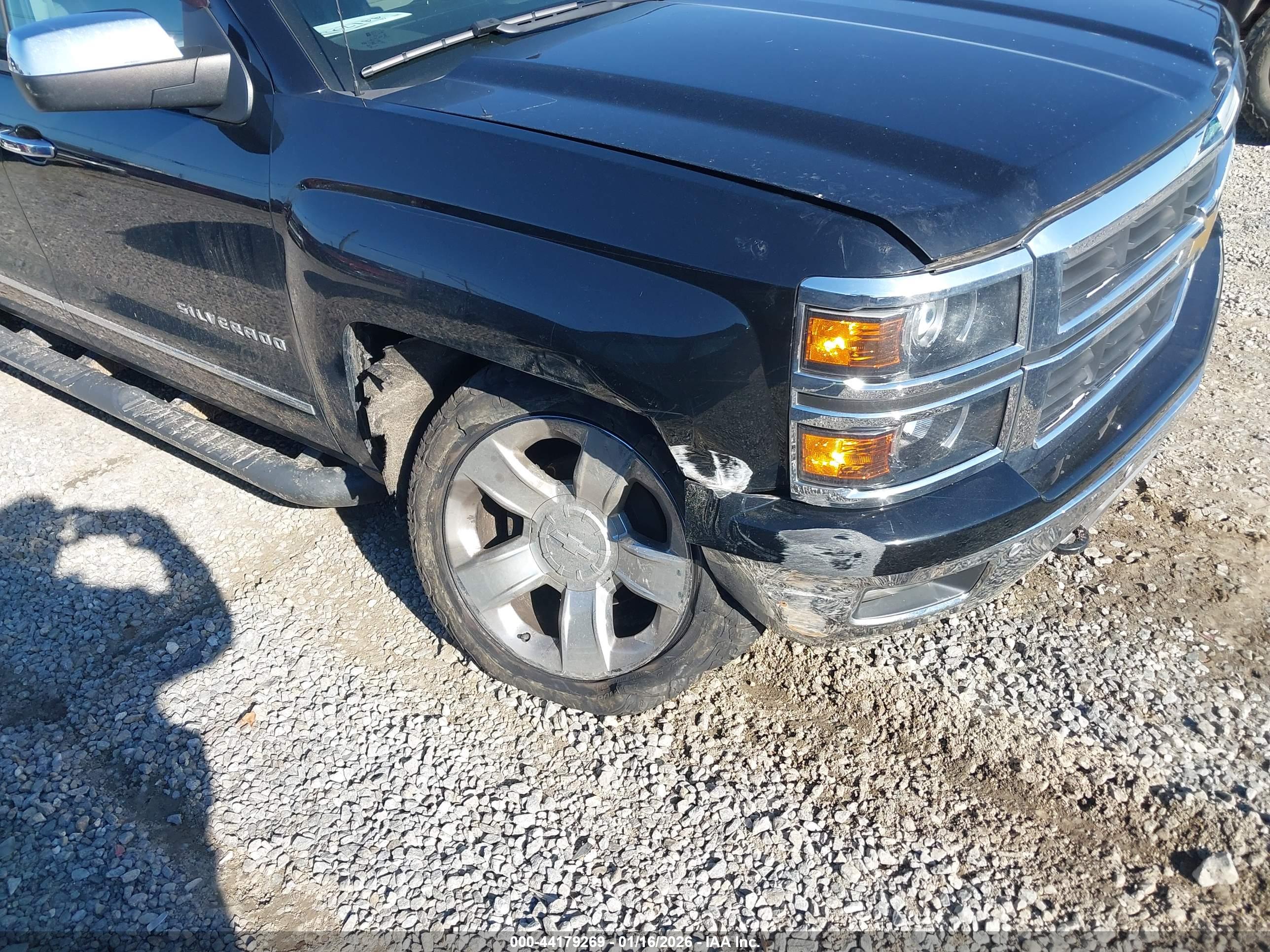 CHEVROLET SILVERADO image 6