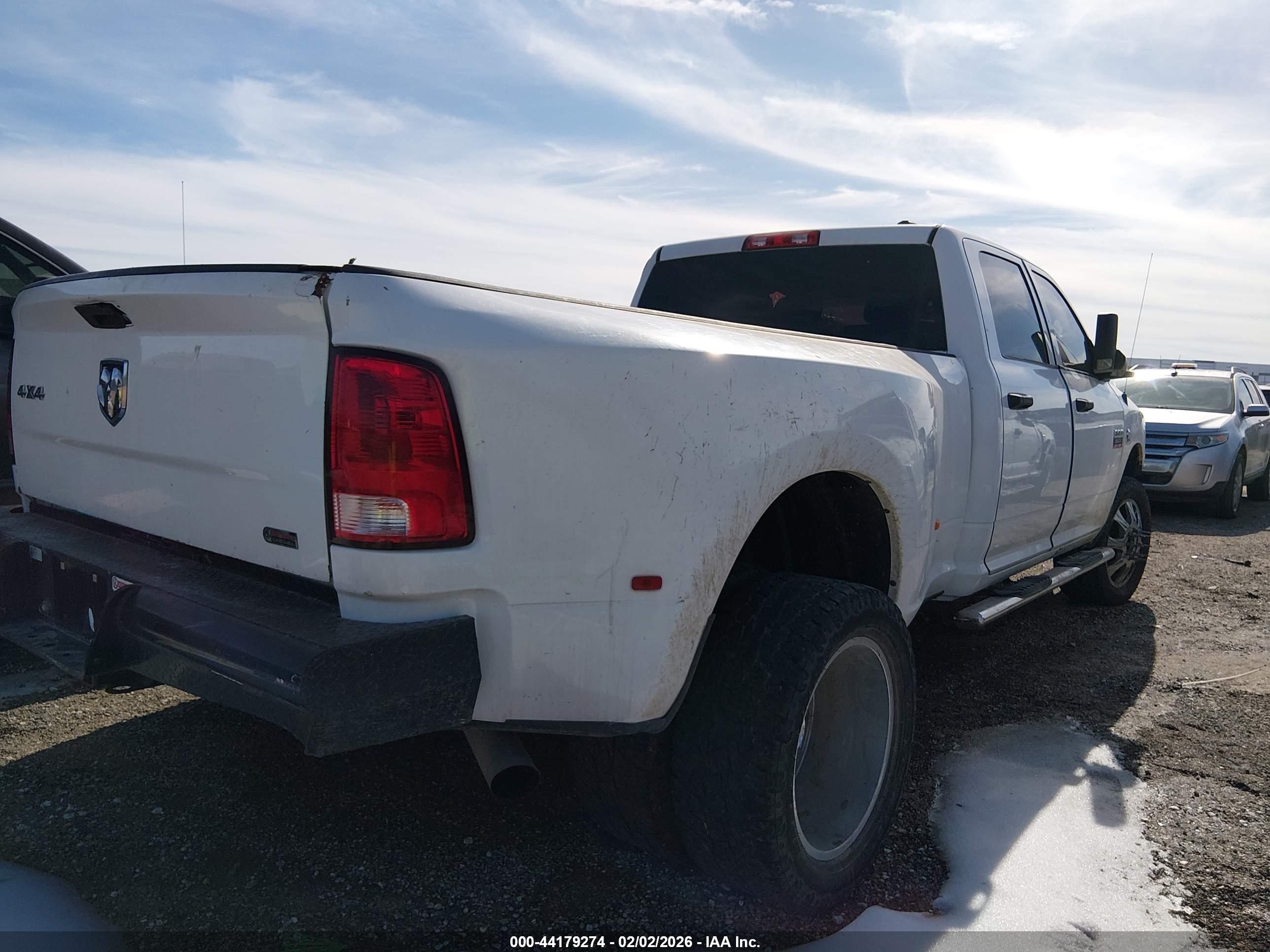 RAM 3500 image 4